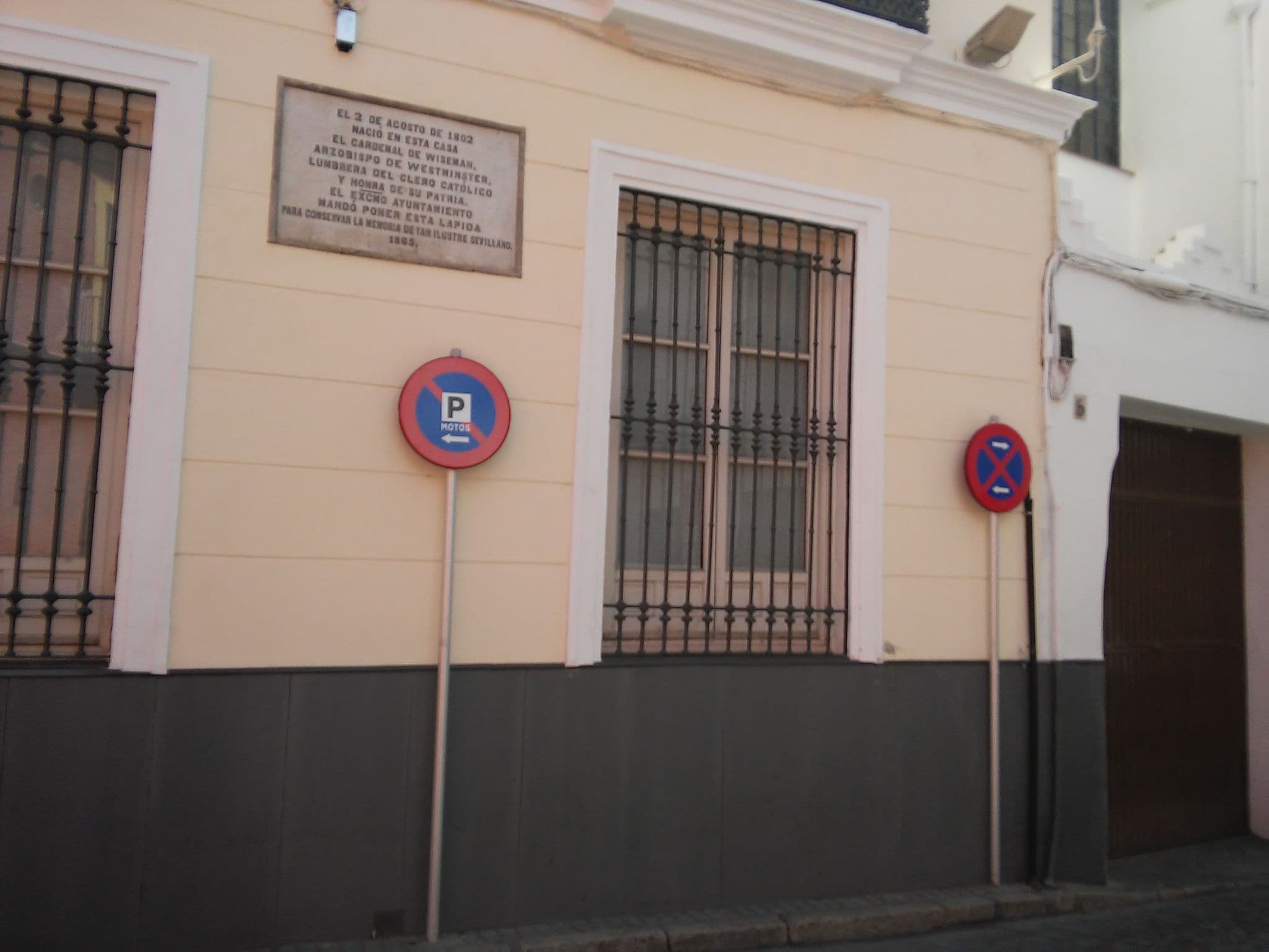 Street view near Alto de Santa Cruz Suites, Sevilla — © servigis (CC BY-SA · Mapillary)
