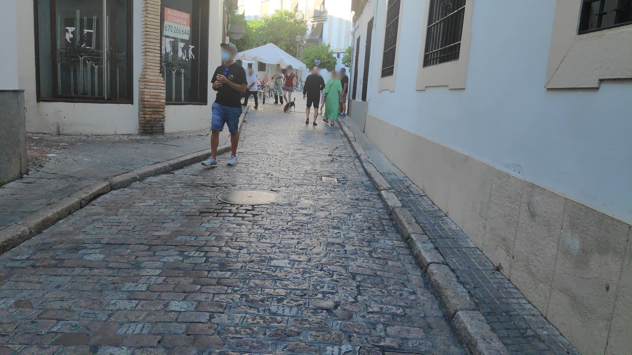 Street view near Apartamento Posada la Juderia, Córdoba — © marcuscalabresus (CC BY-SA · Mapillary)