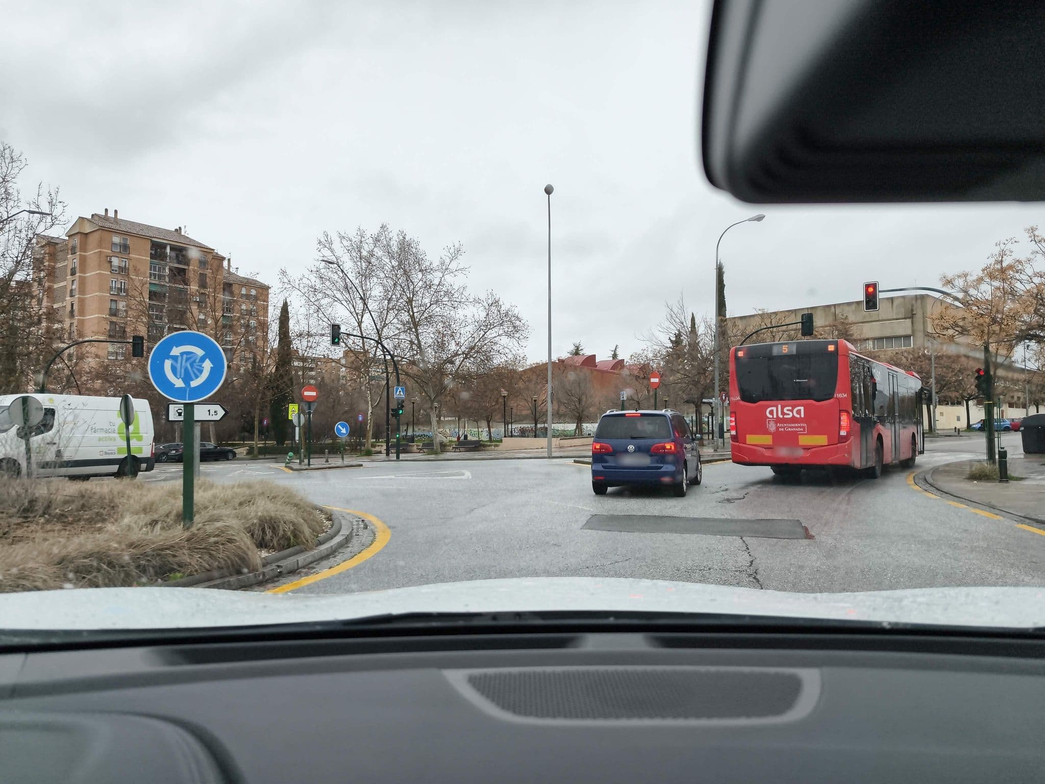 Street view near Residencia Fernando de los Rios, Granada — © hhkaos (CC BY-SA · Mapillary)