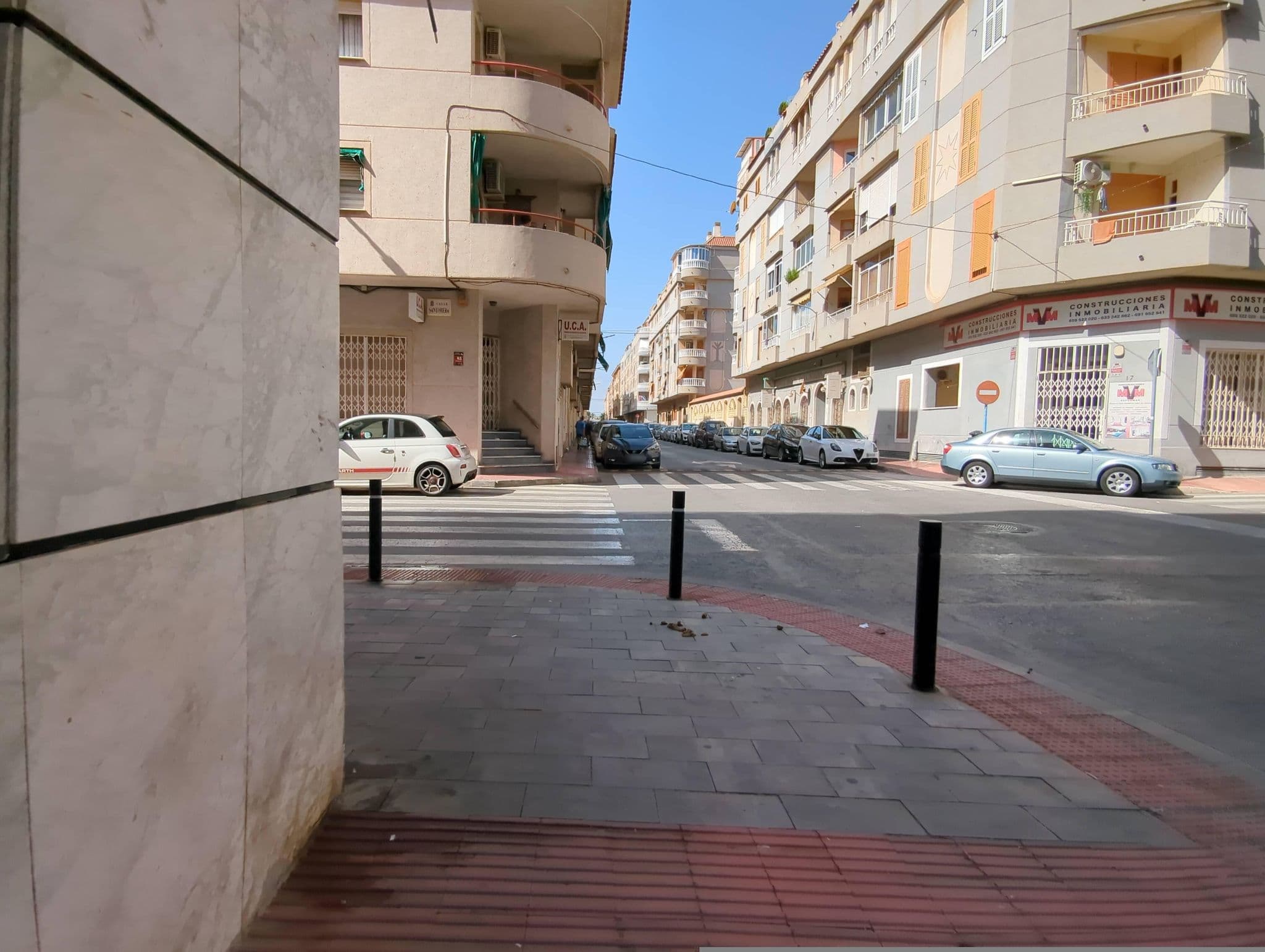 Street view near Apartment Asequin Beach, Torrevieja — © miguel_andrade (CC BY-SA · Mapillary)