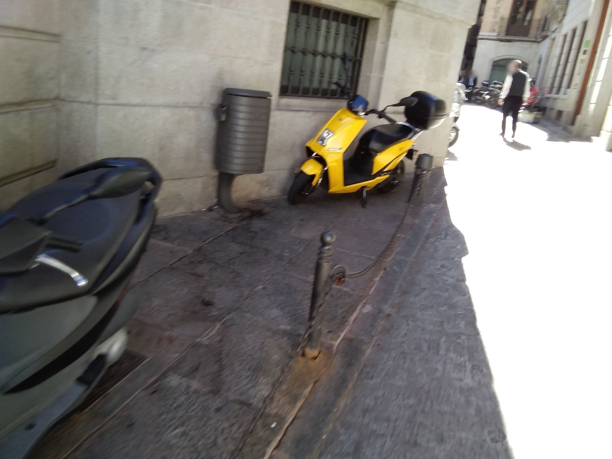 Street view near Oasis Hostel, Toledo — © diegoab (CC BY-SA · Mapillary)