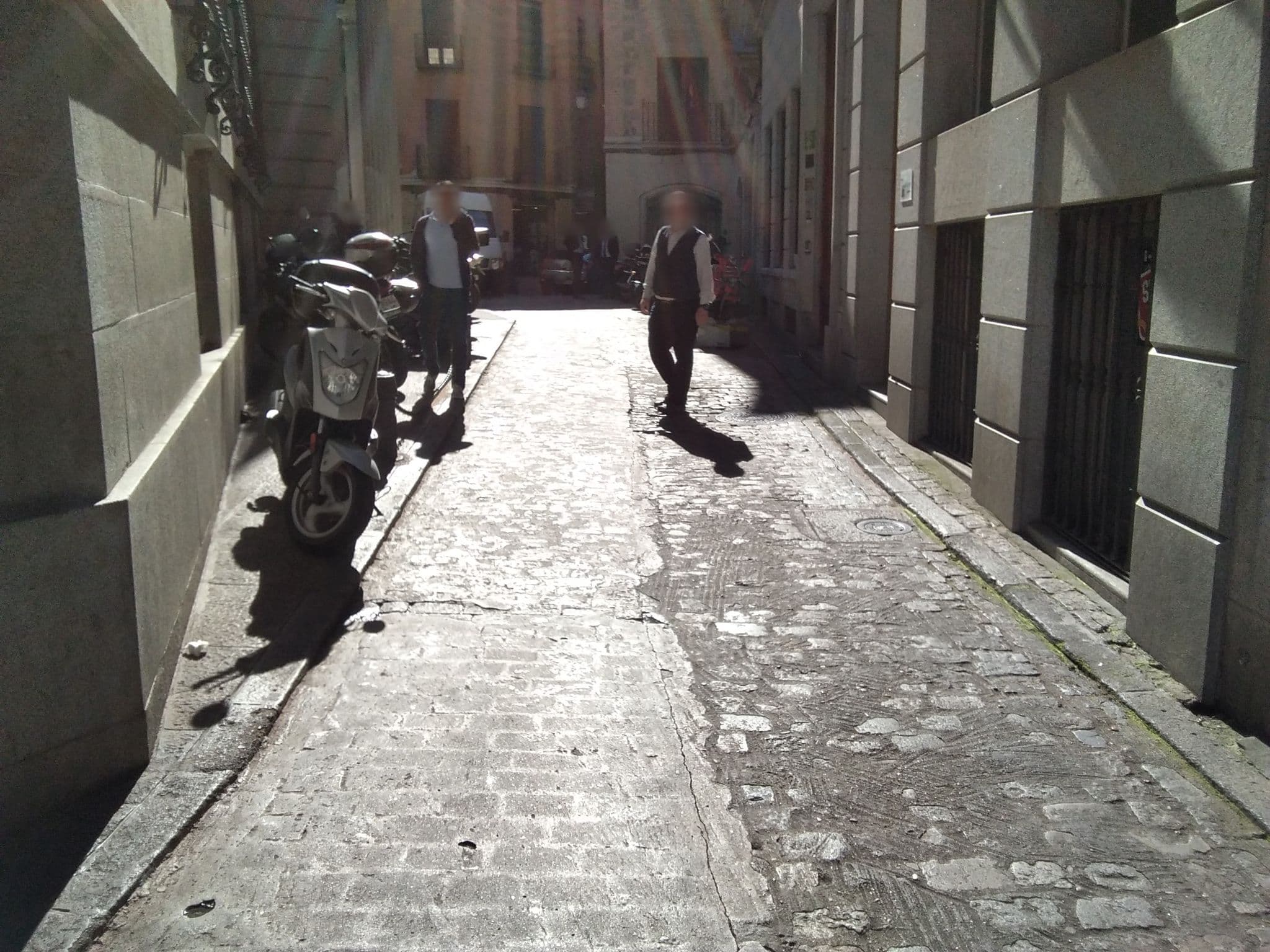 Street view near El Mirador De La Catedral, Toledo — © diegoab (CC BY-SA · Mapillary)