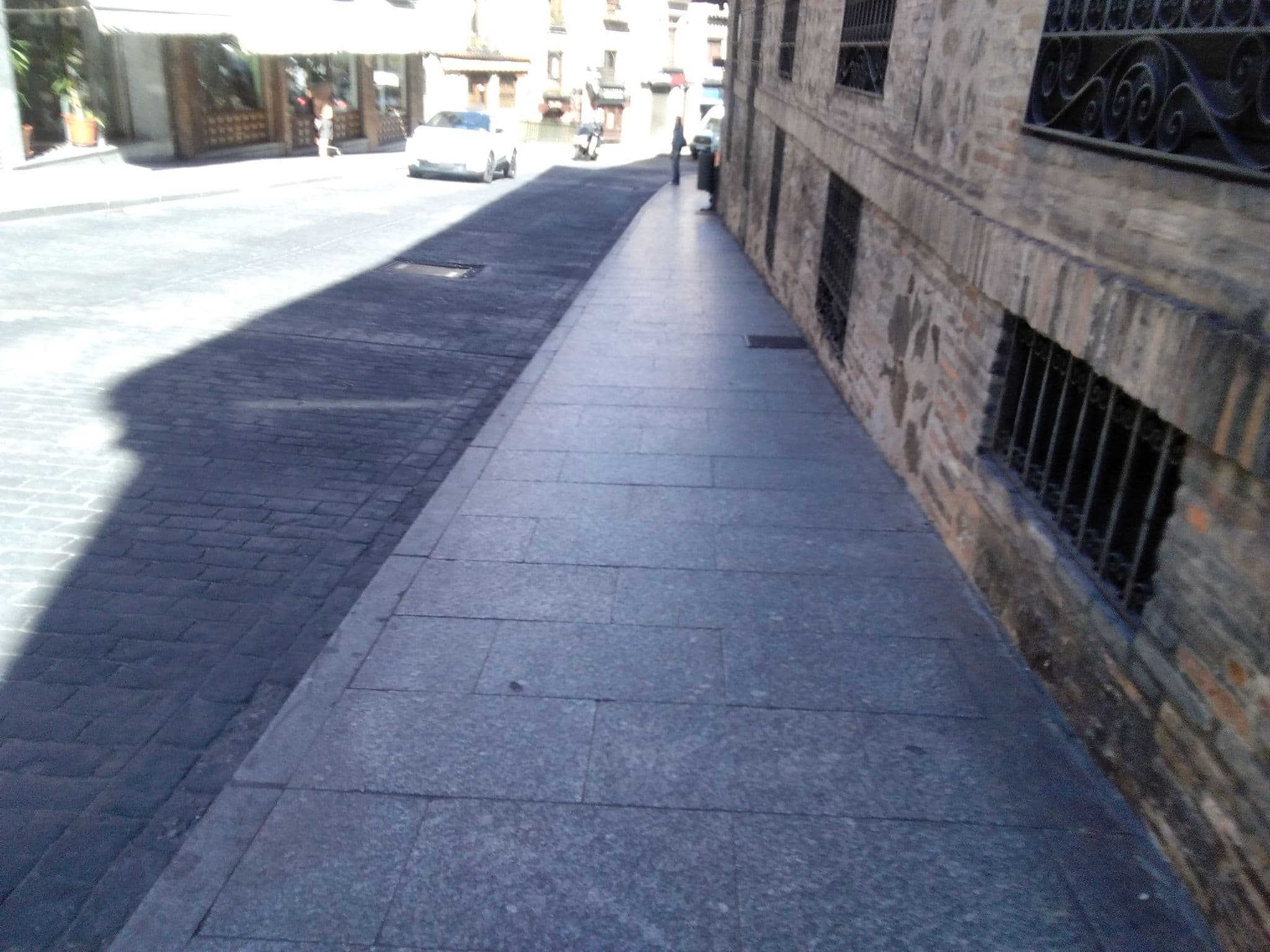 Street view near Apartamentos Abad Toledo, Toledo — © diegoab (CC BY-SA · Mapillary)