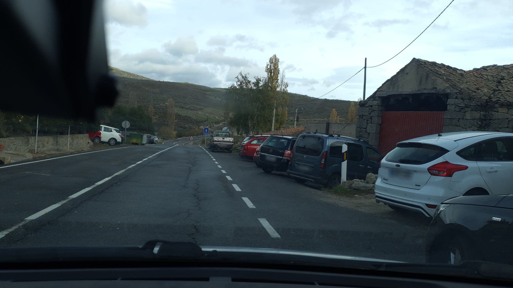 Street view near Camping Los Talleres, Mombeltrán — © nyk0la3 (CC BY-SA · Mapillary)