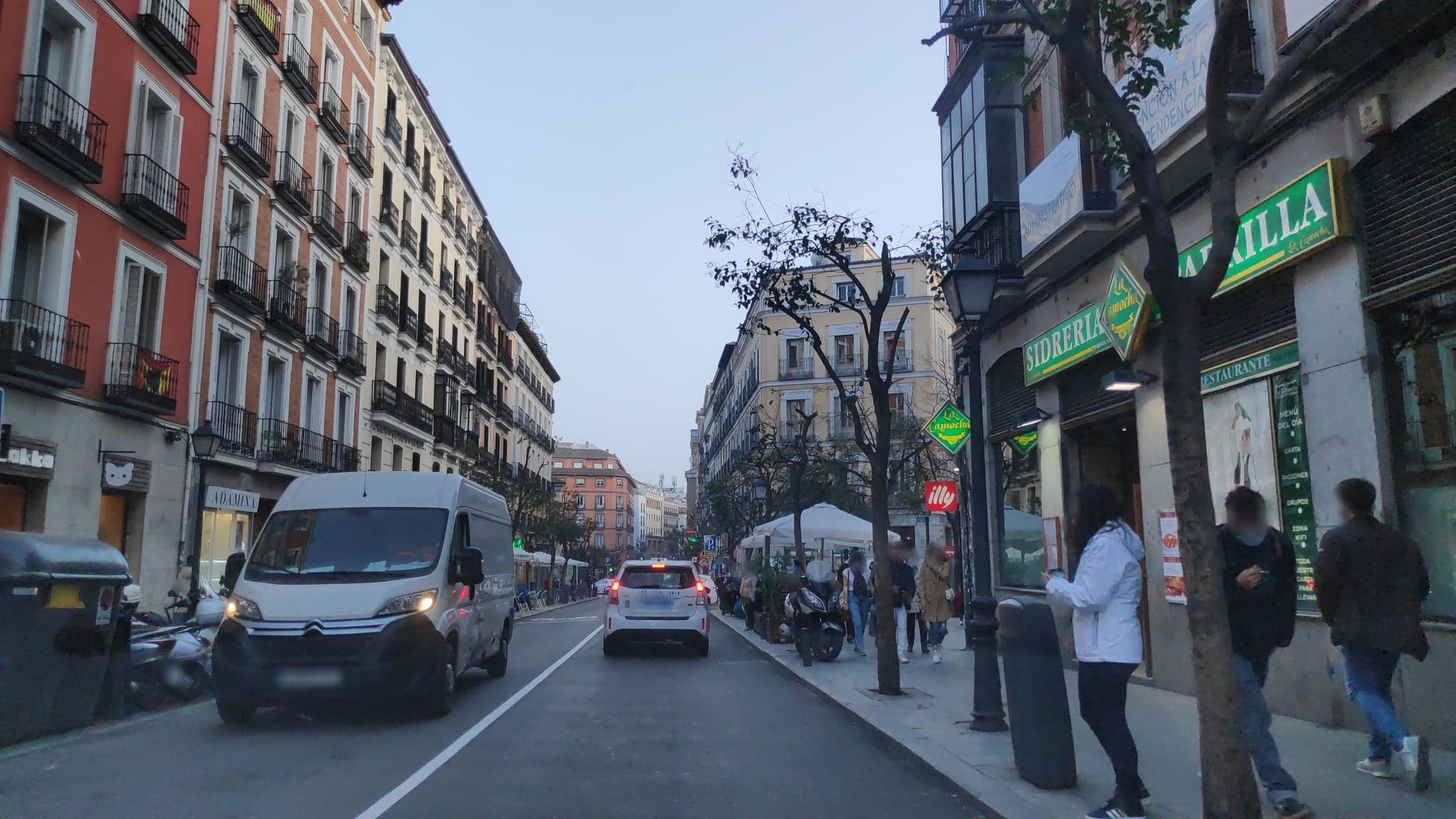 Street view near Gallardo Hostal Madrid, Universidad — © polkillas (CC BY-SA · Mapillary)