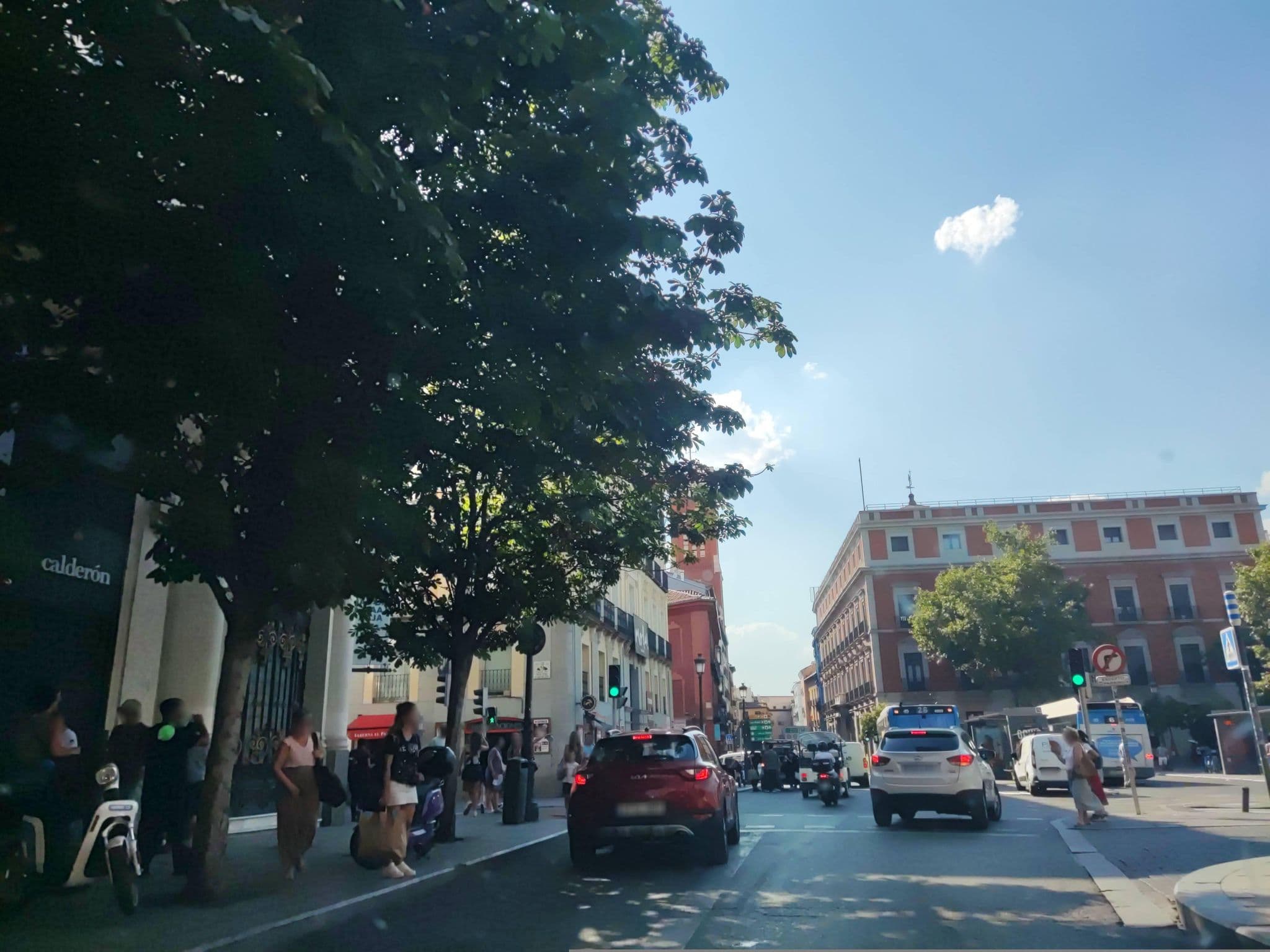 Street view near Hotel Catalonia Puerta del Sol, Madrid — © polkillas (CC BY-SA · Mapillary)
