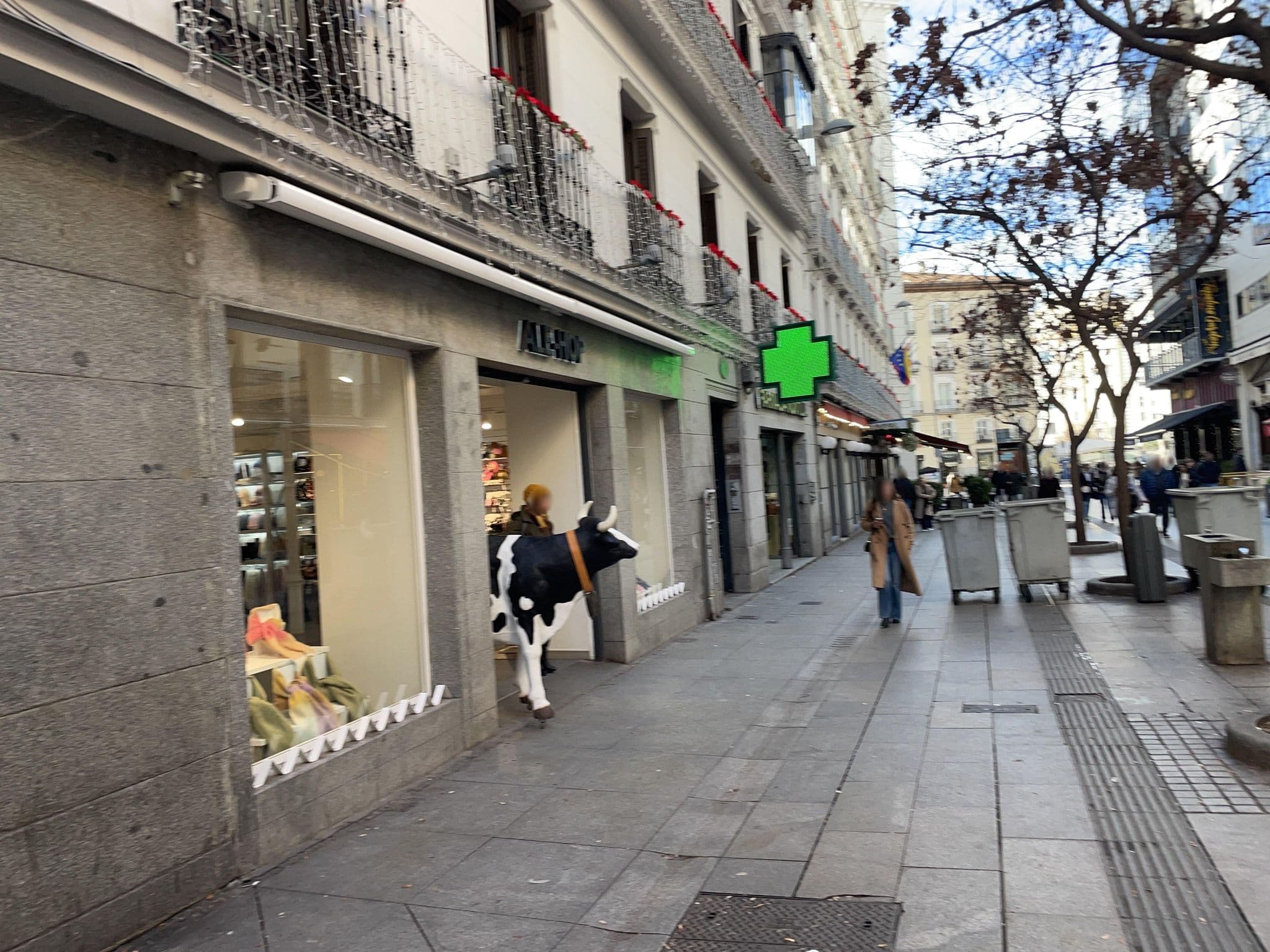 Street view near Suites You, Madrid Centro — © seraq (CC BY-SA · Mapillary)