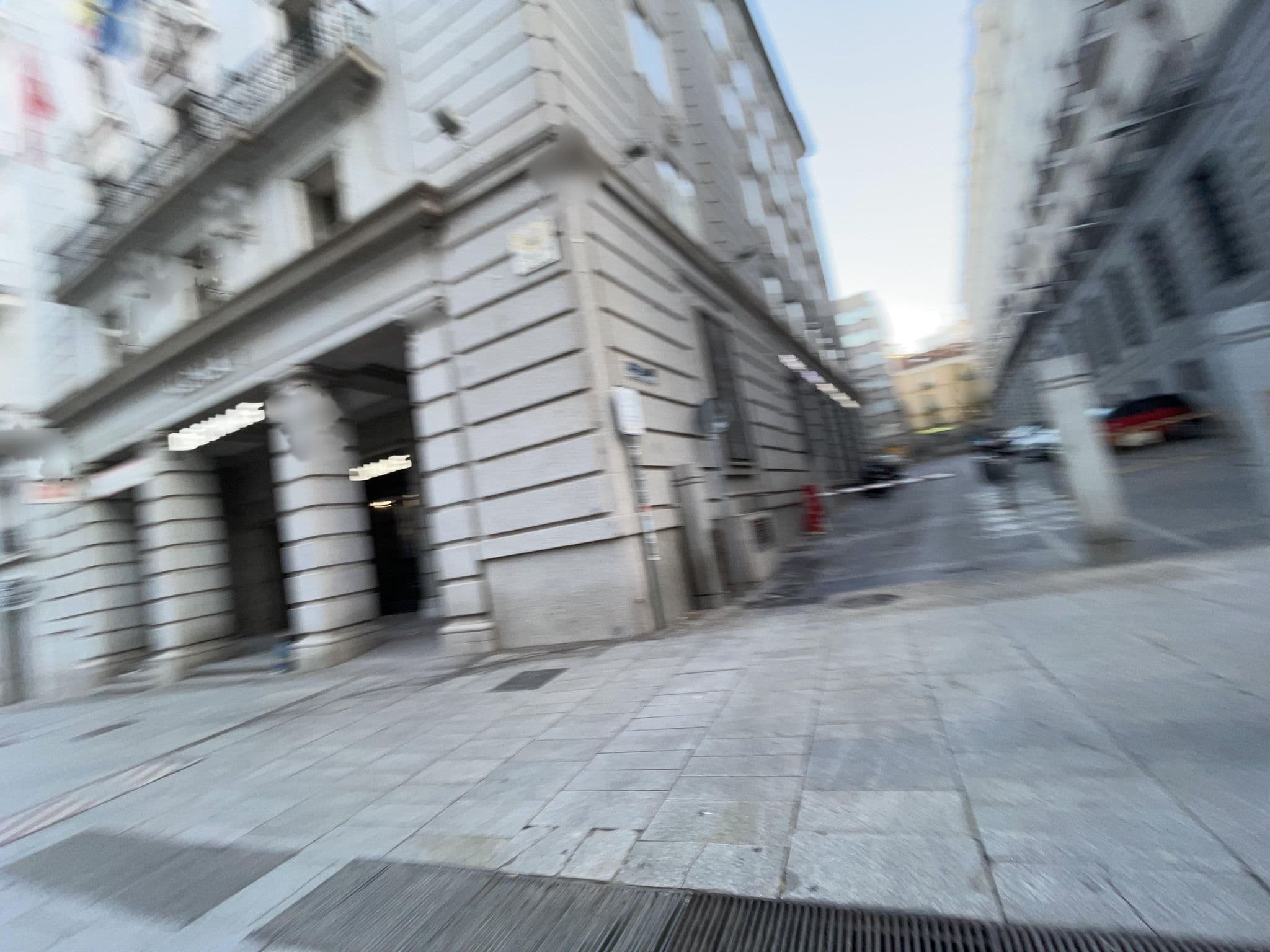 Street view near Hotel Roommate Mario, Madrid — © seraq (CC BY-SA · Mapillary)