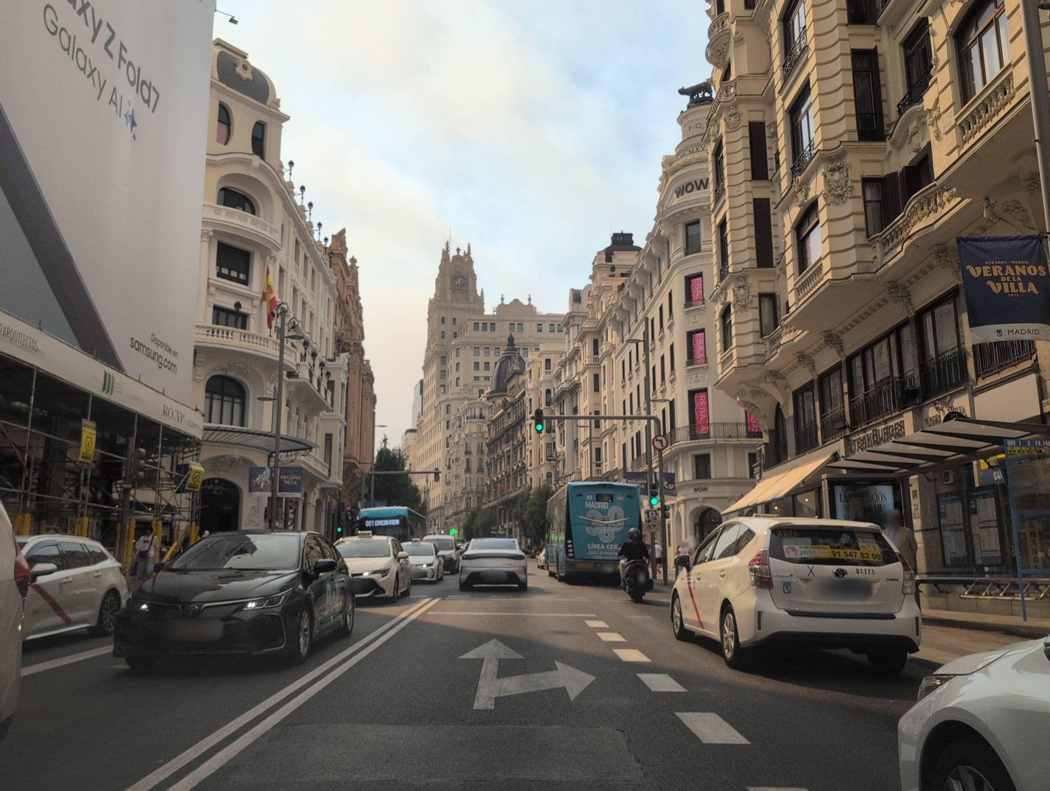 Street view near Iberostar Las Letras Gran Vía, Madrid Centro — © Albergarri788 (CC BY-SA · Mapillary)