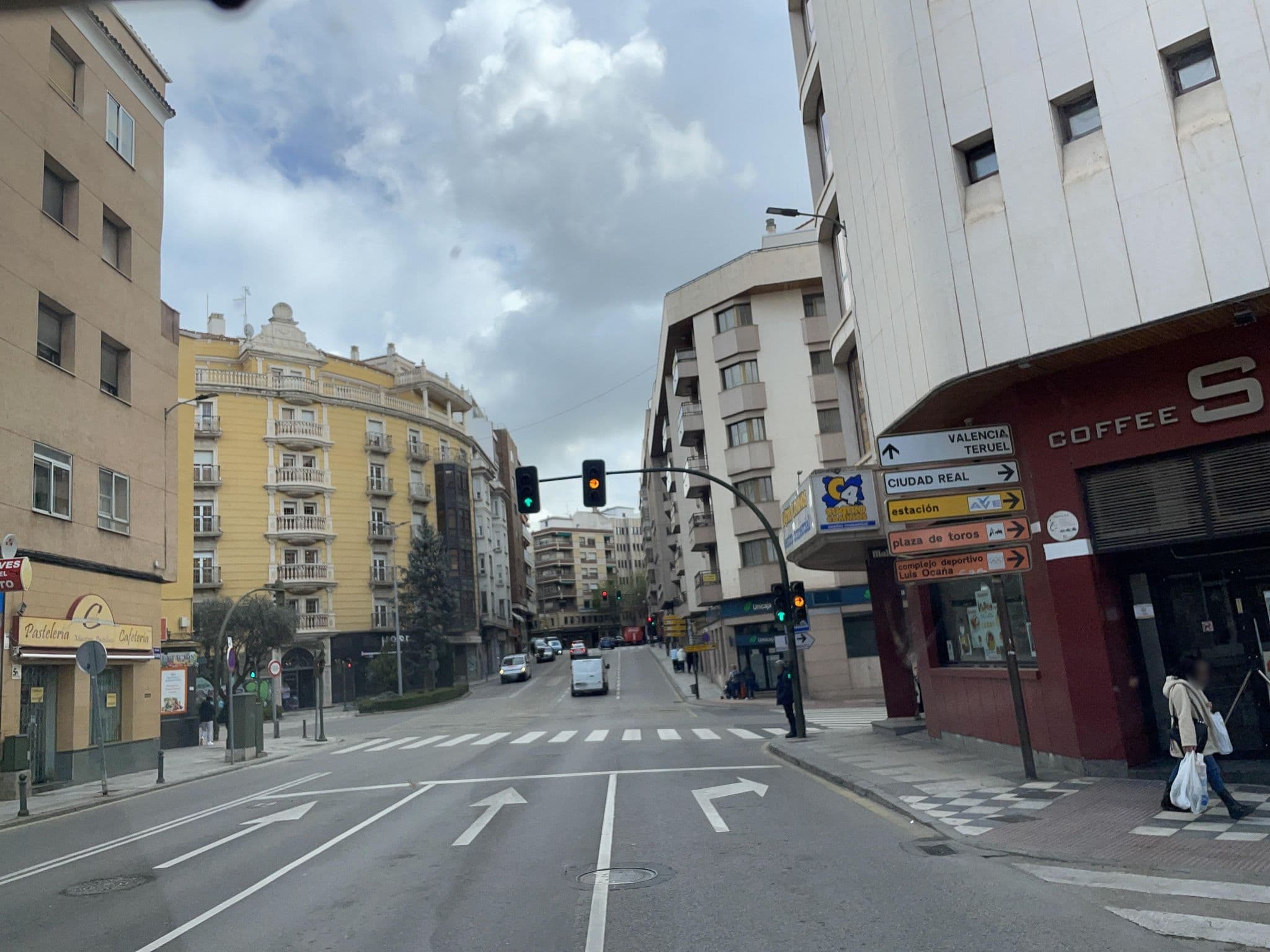 Street view near Pensión Cuenca **, Cuenca — © seraq (CC BY-SA · Mapillary)