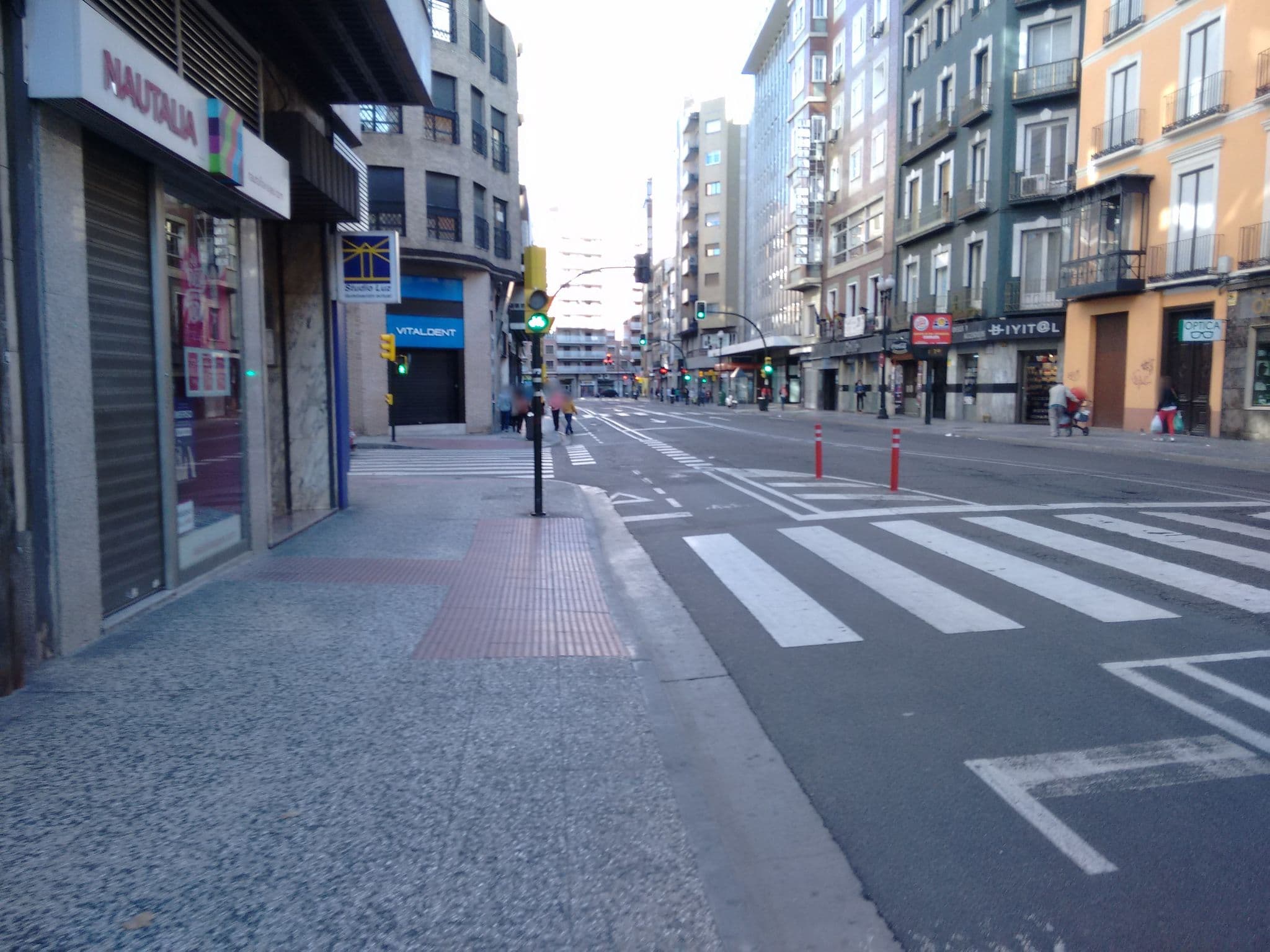 Street view near Silken Zentro Hotel Zaragoza, Zaragoza — © robot8a (CC BY-SA · Mapillary)