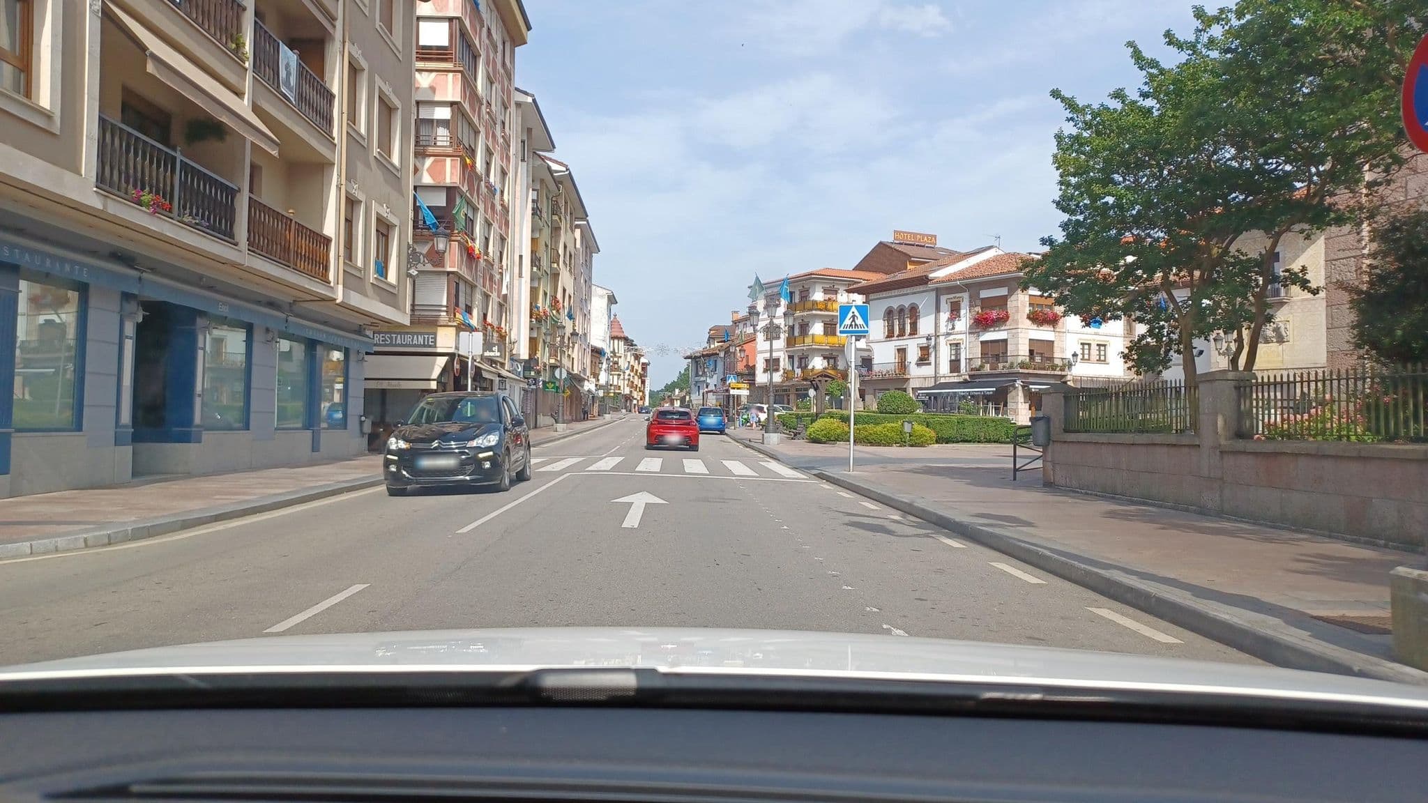 Street view near Hotel Monteverde, Cangas de Onís — © normanm (CC BY-SA · Mapillary)