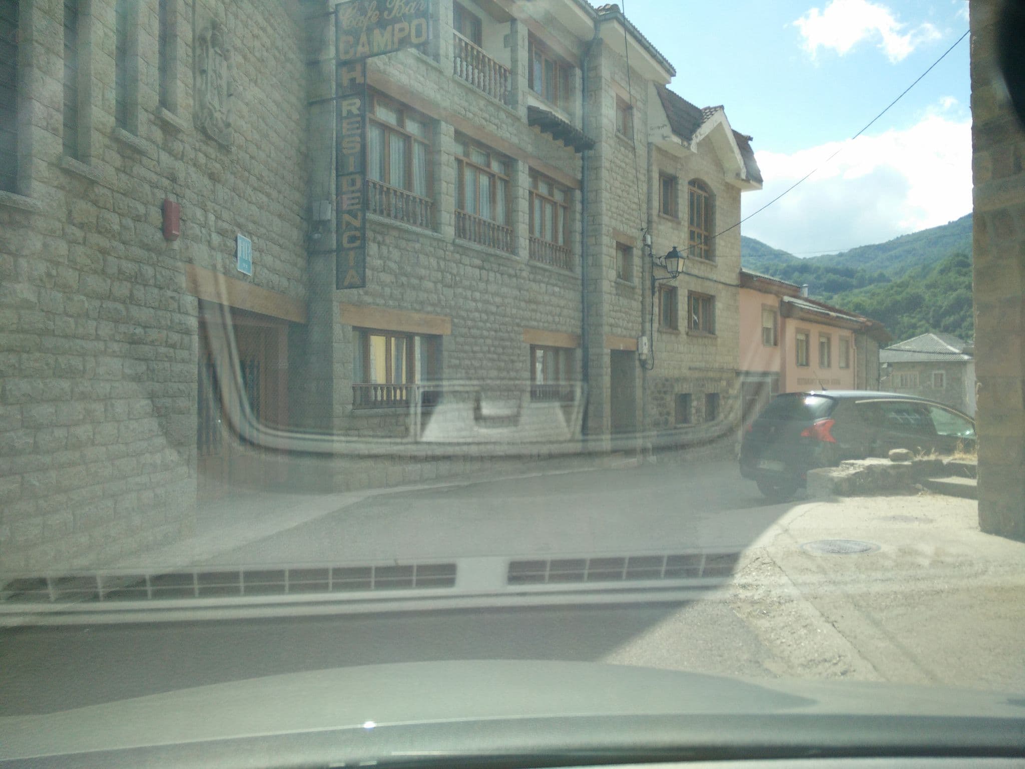 Street view near La Posada Del Asturiano, Carreña — © txenoo (CC BY-SA · Mapillary)