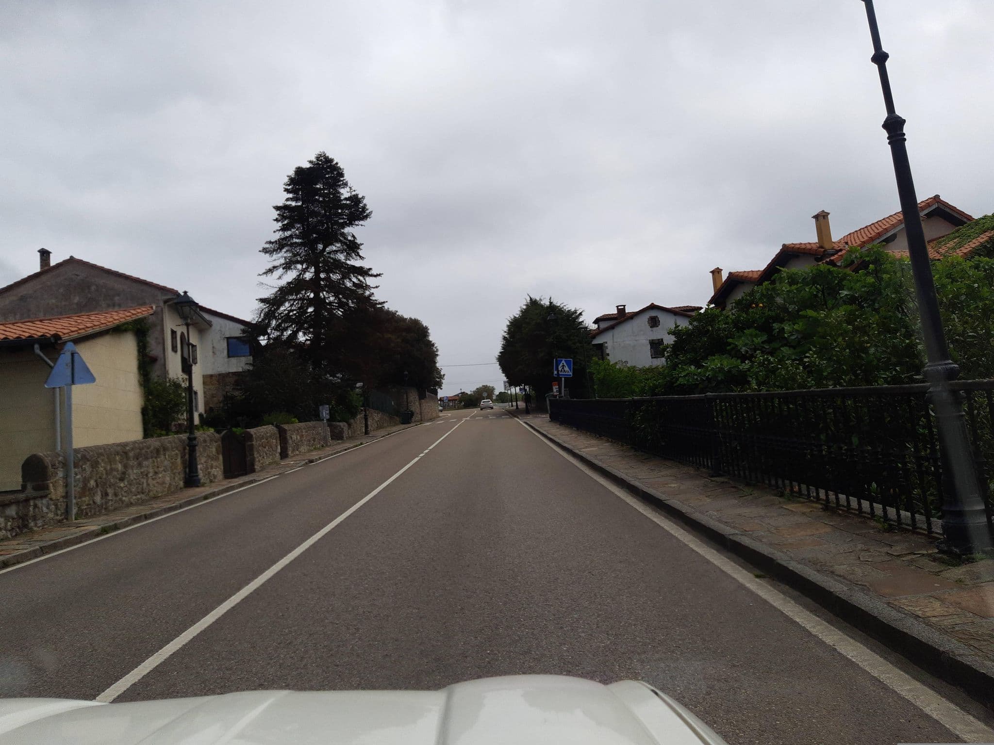Street view near Mayorazgo de Altamira Mila, Santillana — © geo50 (CC BY-SA · Mapillary)