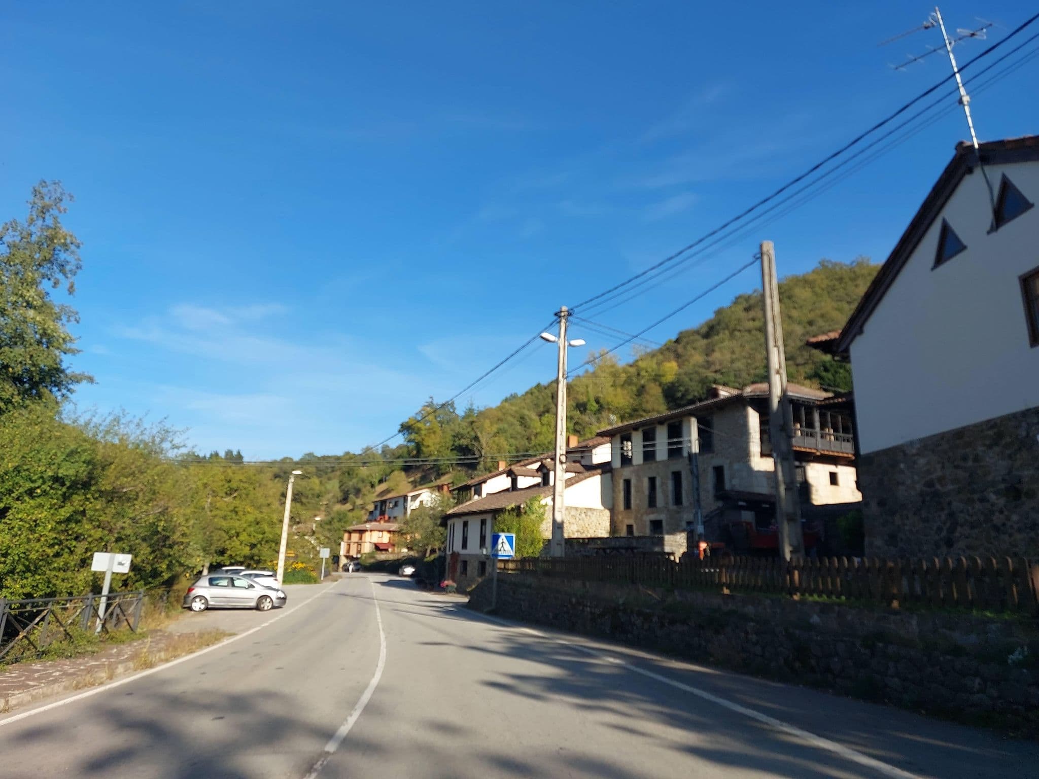 Street view near Restaurante la casuca, Potes — © 5rmft (CC BY-SA · Mapillary)