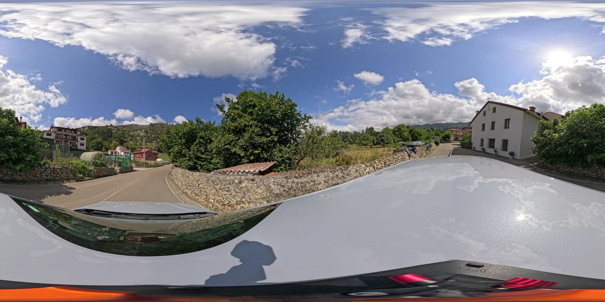 Street view near La Bardenilla, San Vicente de la Barquera — © yannakis (CC BY-SA · Mapillary)