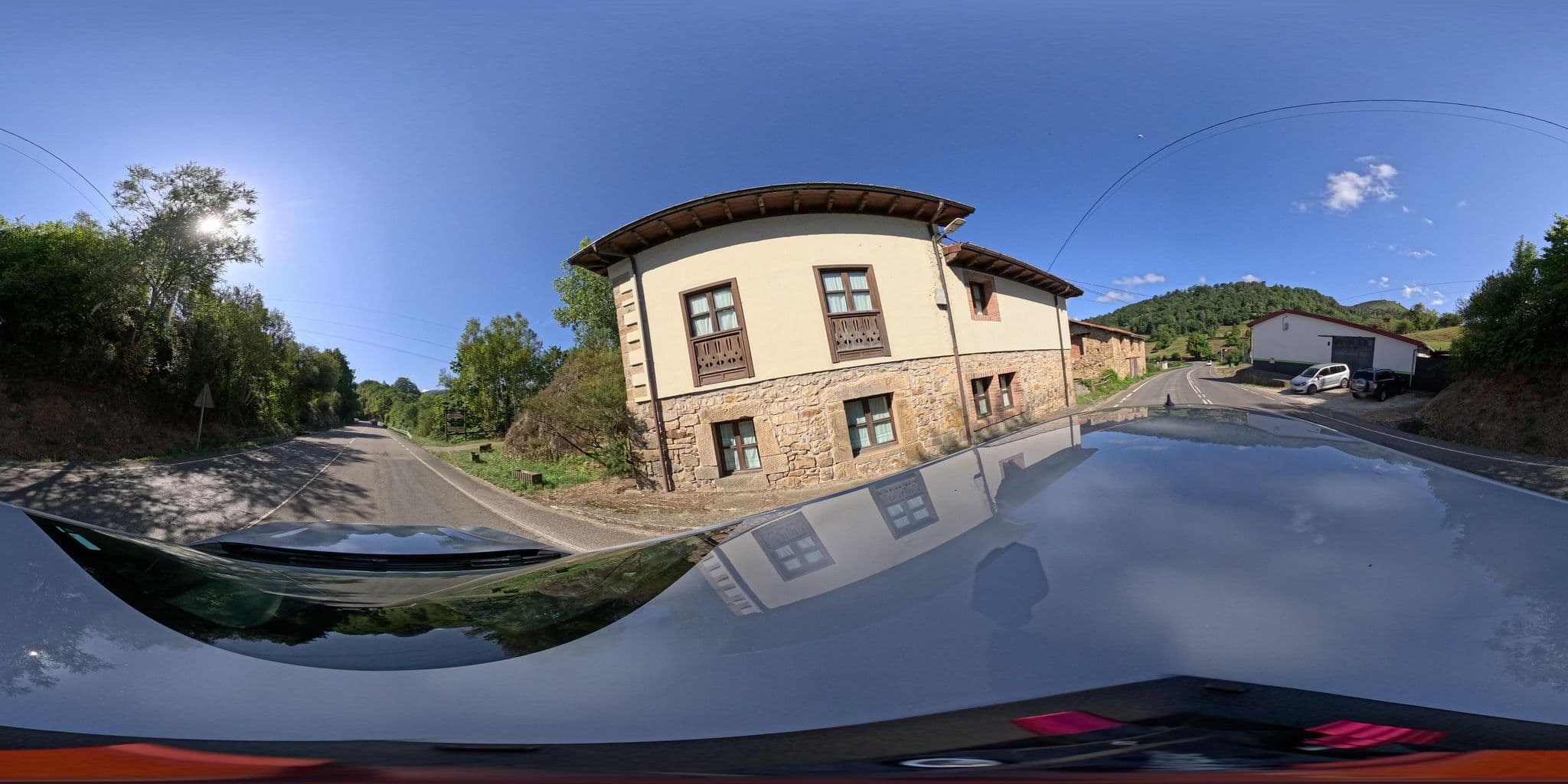 Street view near Casa Rural Pandesiertos, Cangas de Onís — © yannakis (CC BY-SA · Mapillary)