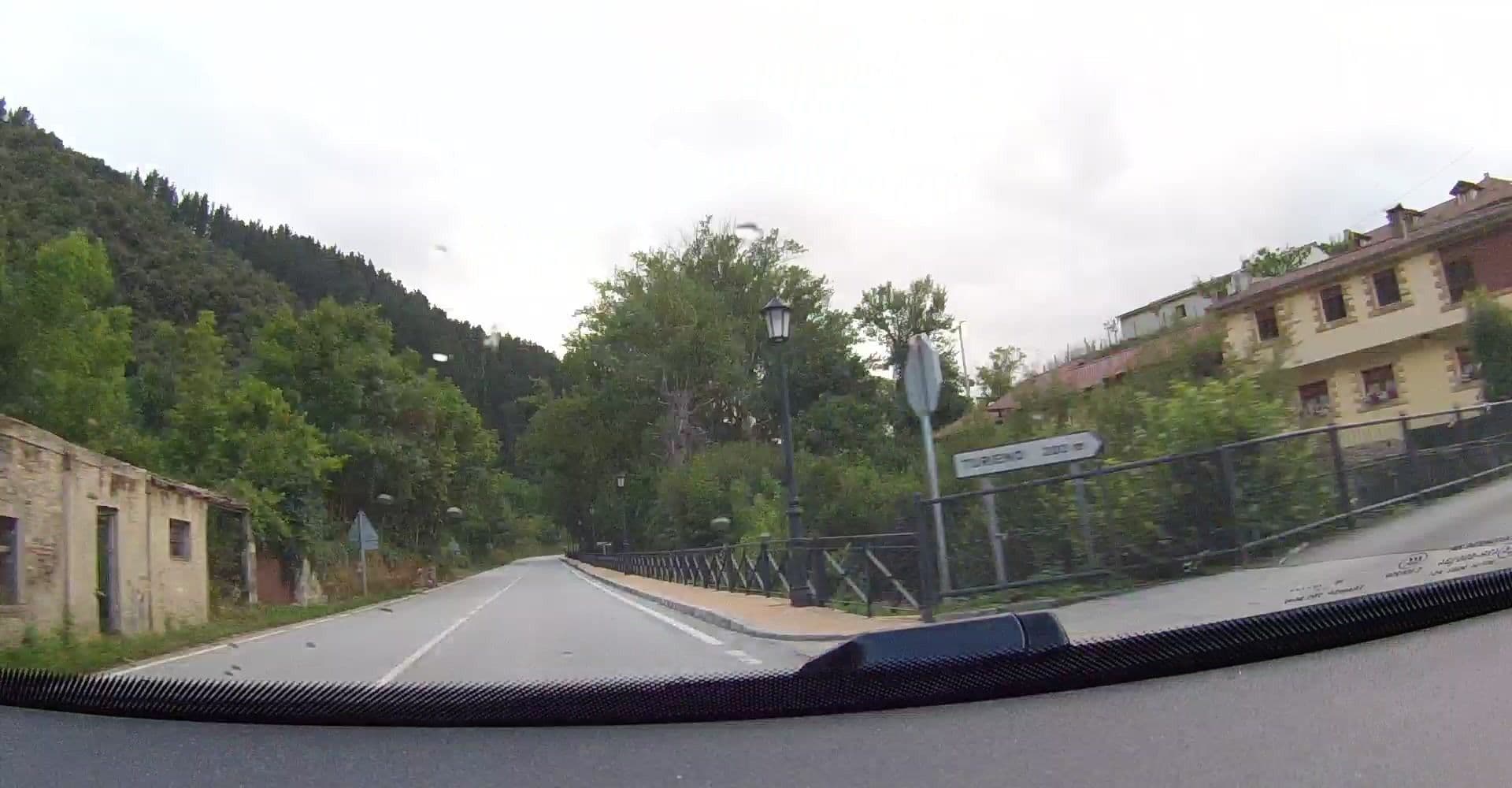 Street view near Viviendas Rurales Traldega, Potes — © VincentVE (CC BY-SA · Mapillary)
