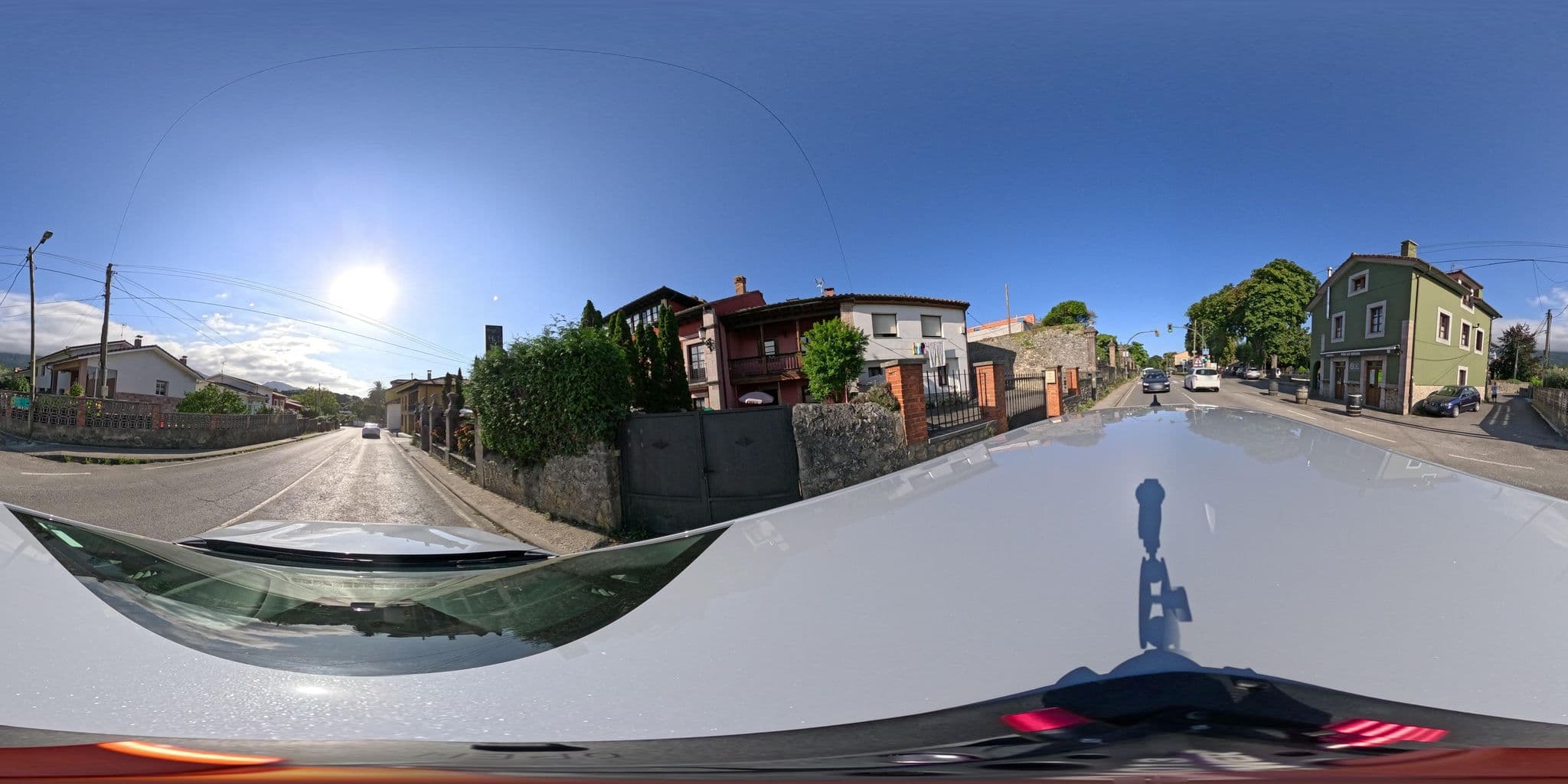Street view near Hotel y Apartamentos el Camín, Llanes — © yannakis (CC BY-SA · Mapillary)