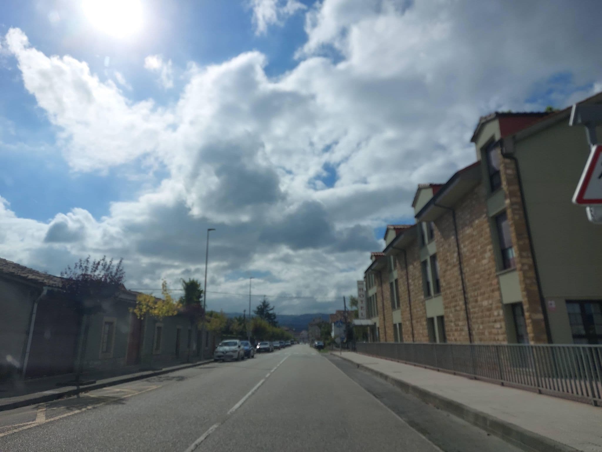 Street view near La Pondiz, Villaviciosa — © 5rmft (CC BY-SA · Mapillary)