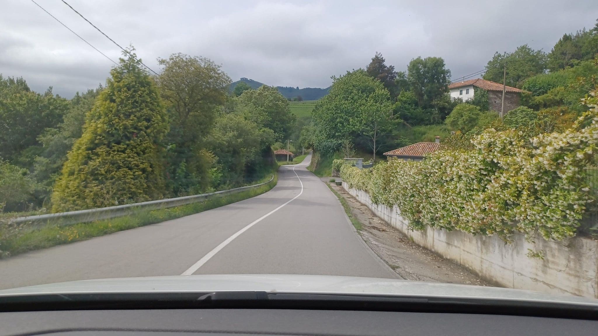 Street view near Hotel Foronda, Ribadesella — © normanm (CC BY-SA · Mapillary)