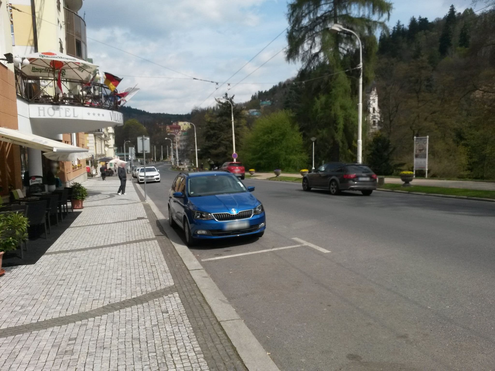 Street view near Villa Butterfly, Mariánské Lázně — © rausk (CC BY-SA · Mapillary)