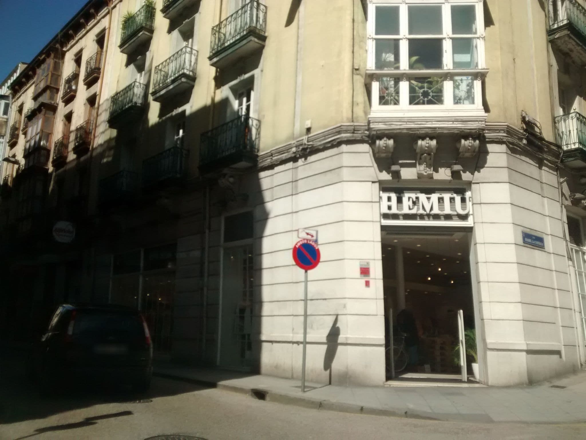 Street view near Alojamiento Cantíber, Santander — © egofer (CC BY-SA · Mapillary)