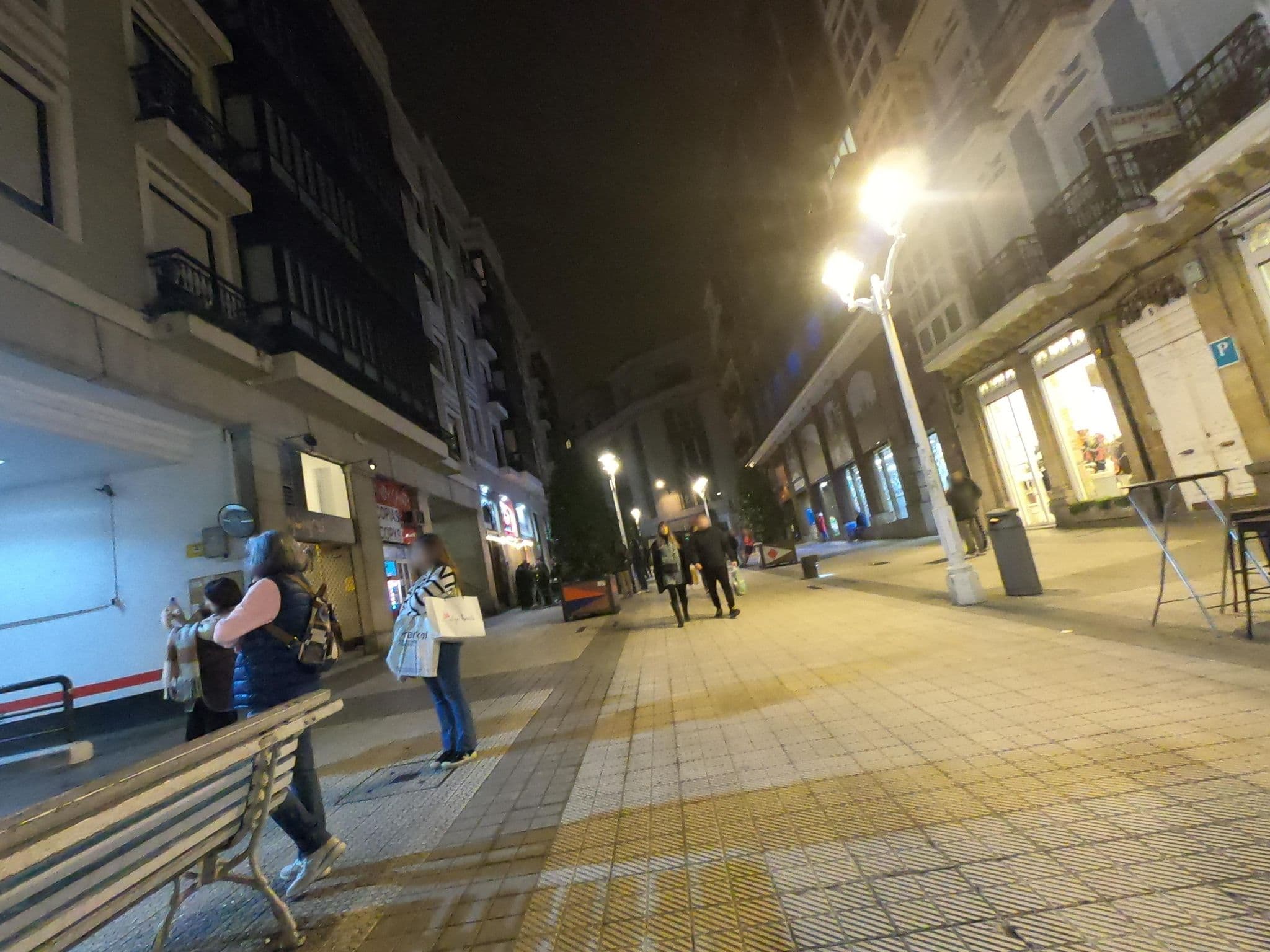 Street view near Pension Martinez, Bilbao — © filohipo (CC BY-SA · Mapillary)