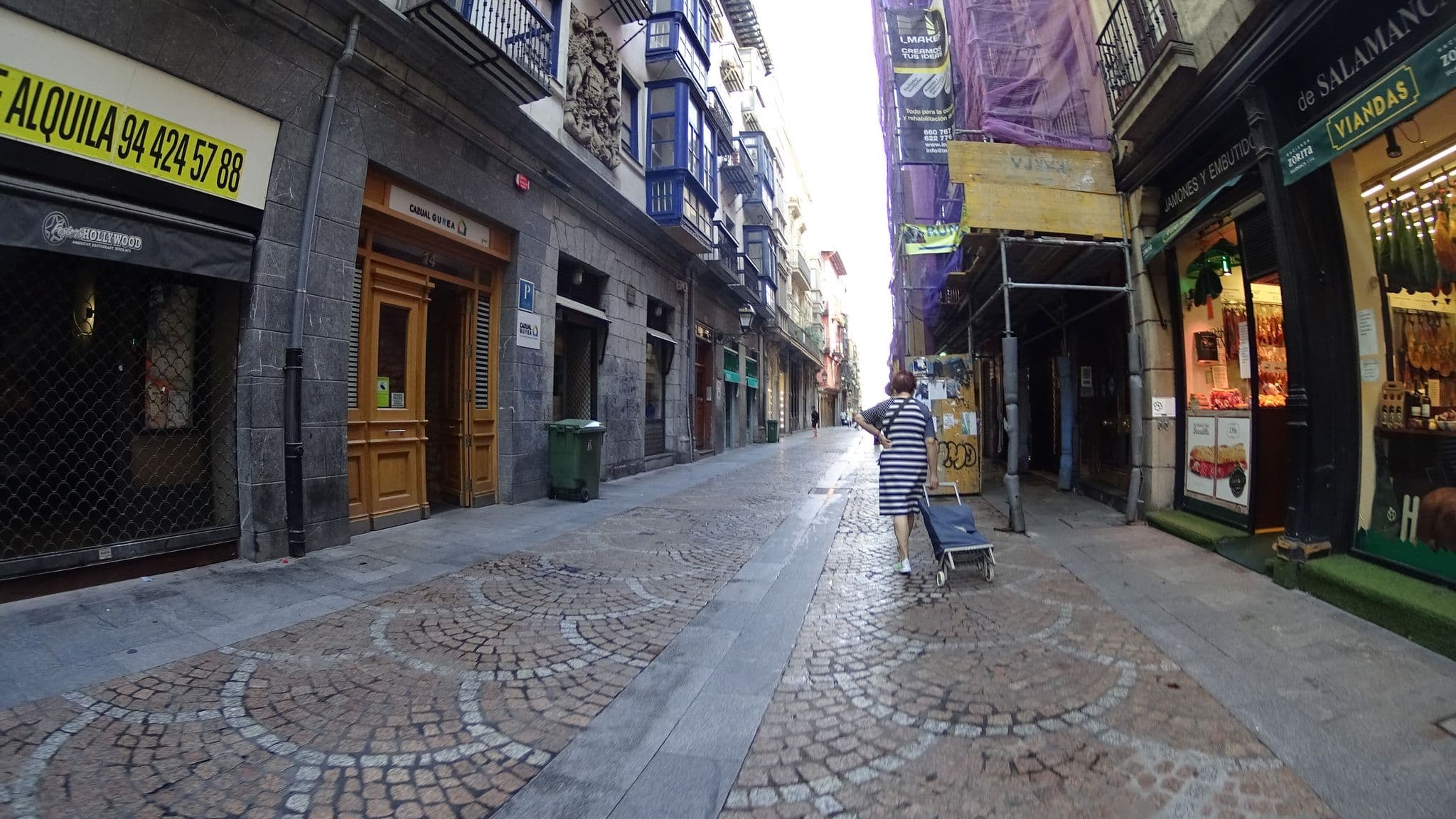 Street view near Casual Bilbao Gurea, Bilbao — © robertogeb (CC BY-SA · Mapillary)