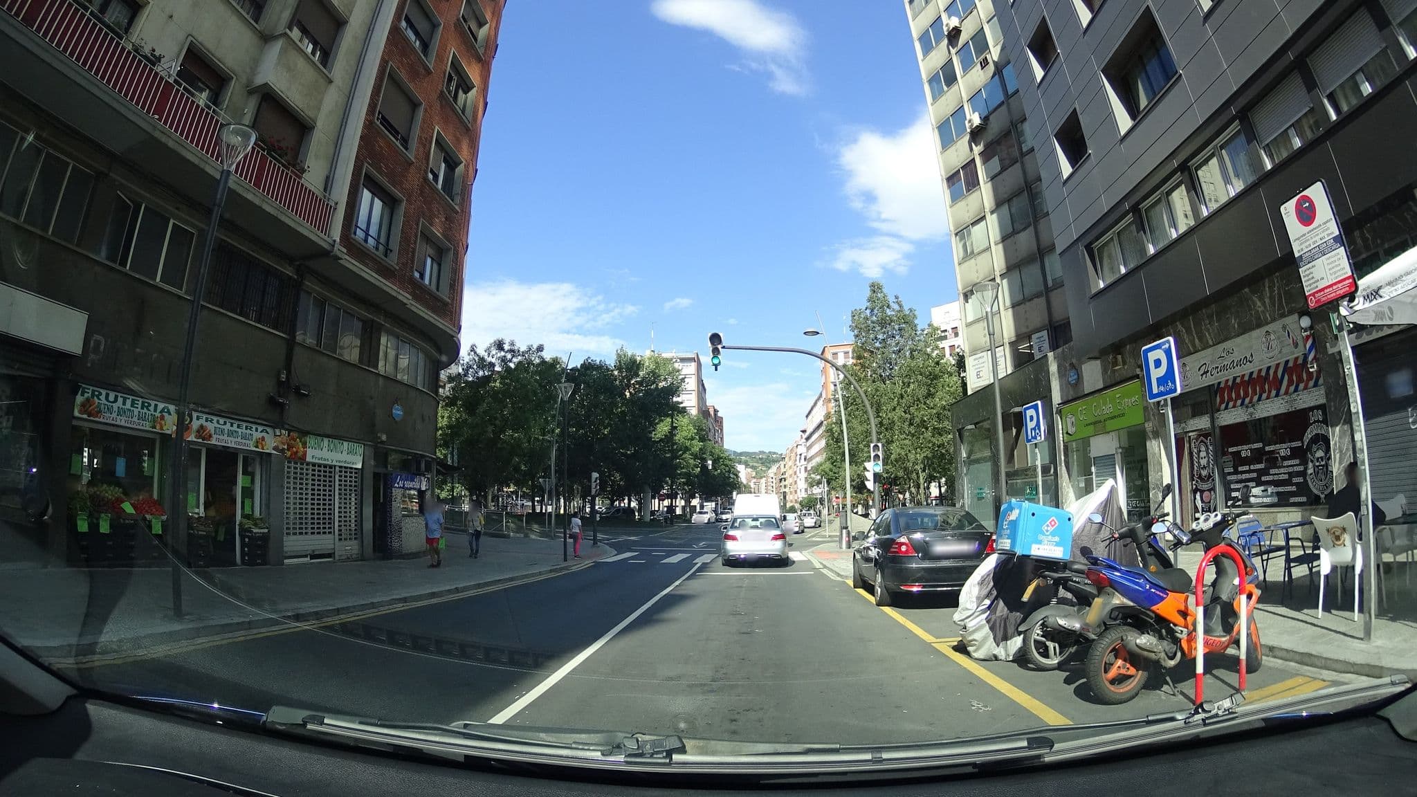 Street view near Spu Mb, Bilbao — © robertogeb (CC BY-SA · Mapillary)