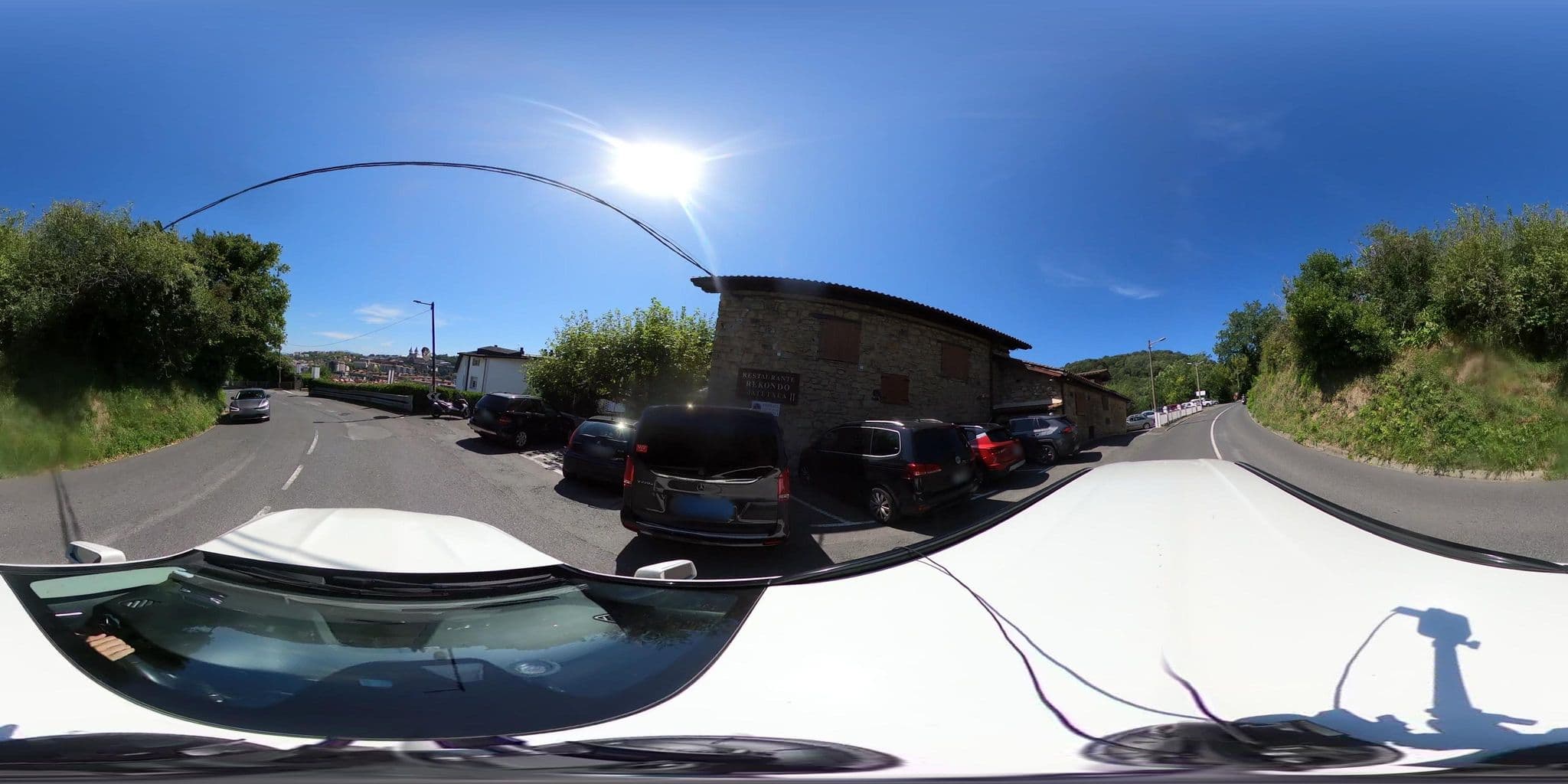 Street view near Almalar, Donostia / San Sebastián — © sanjorgepinho (CC BY-SA · Mapillary)