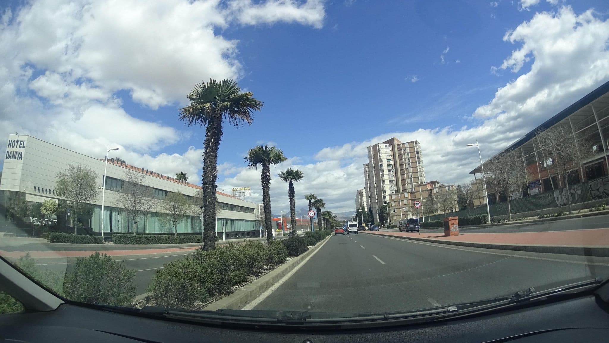 Street view near Hotel Europa, Alicante — © robertogeb (CC BY-SA · Mapillary)