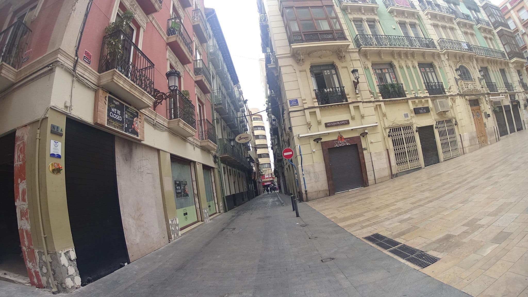 Street view near Mediterráneo beach Muñoz, Alicante — © robertogeb (CC BY-SA · Mapillary)