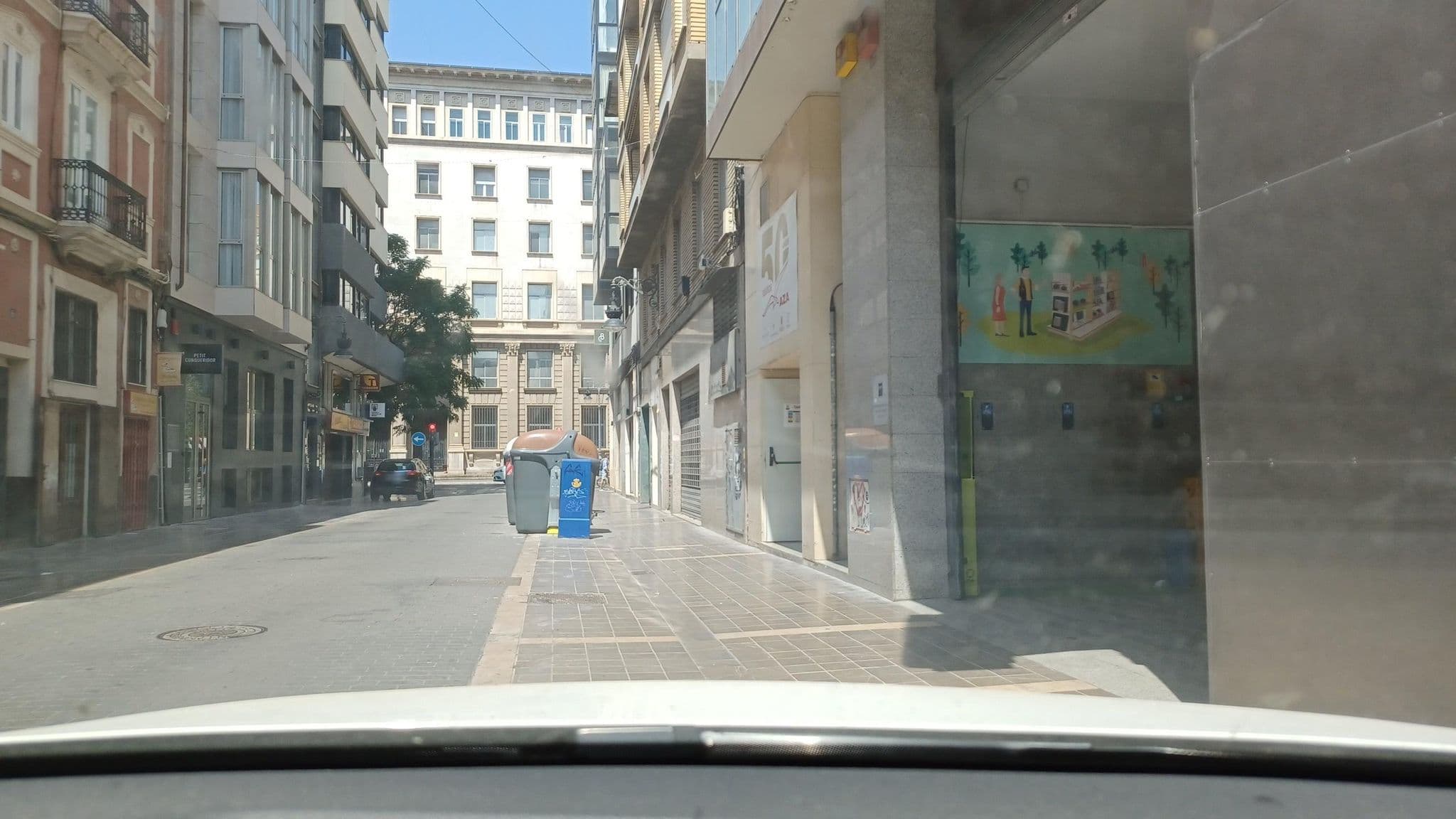 Street view near Hotel Medium Conqueridor, Valencia — © normanm (CC BY-SA · Mapillary)