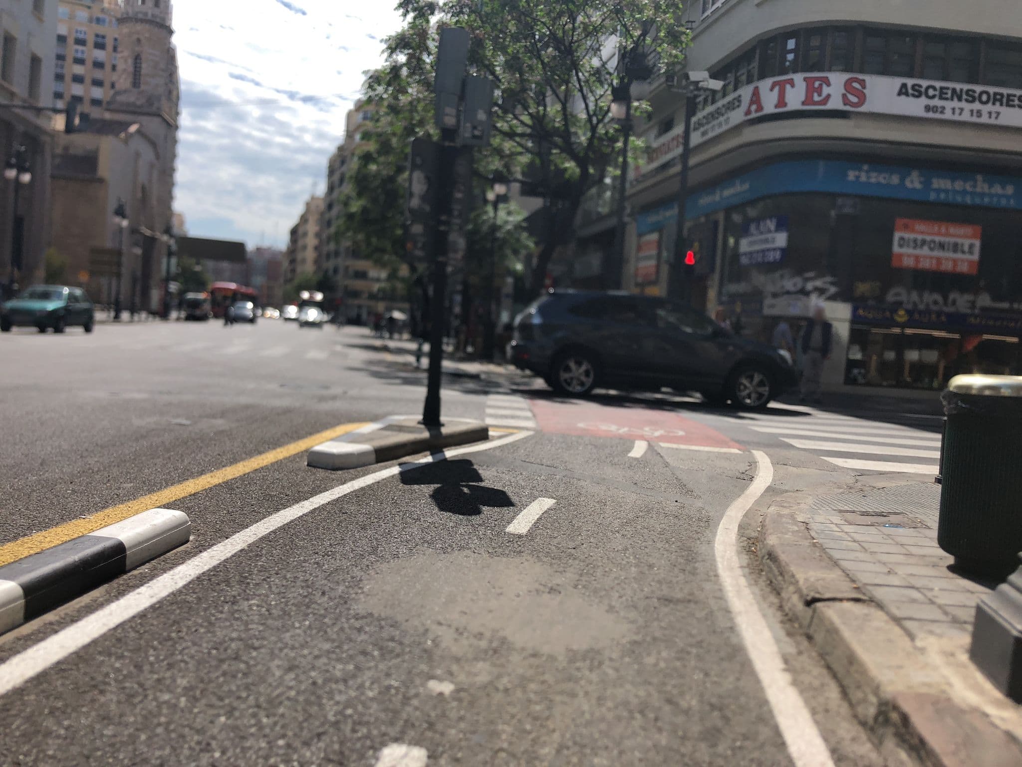 Street view near Torres de Valencia Apartments, Valencia — © caritoj (CC BY-SA · Mapillary)