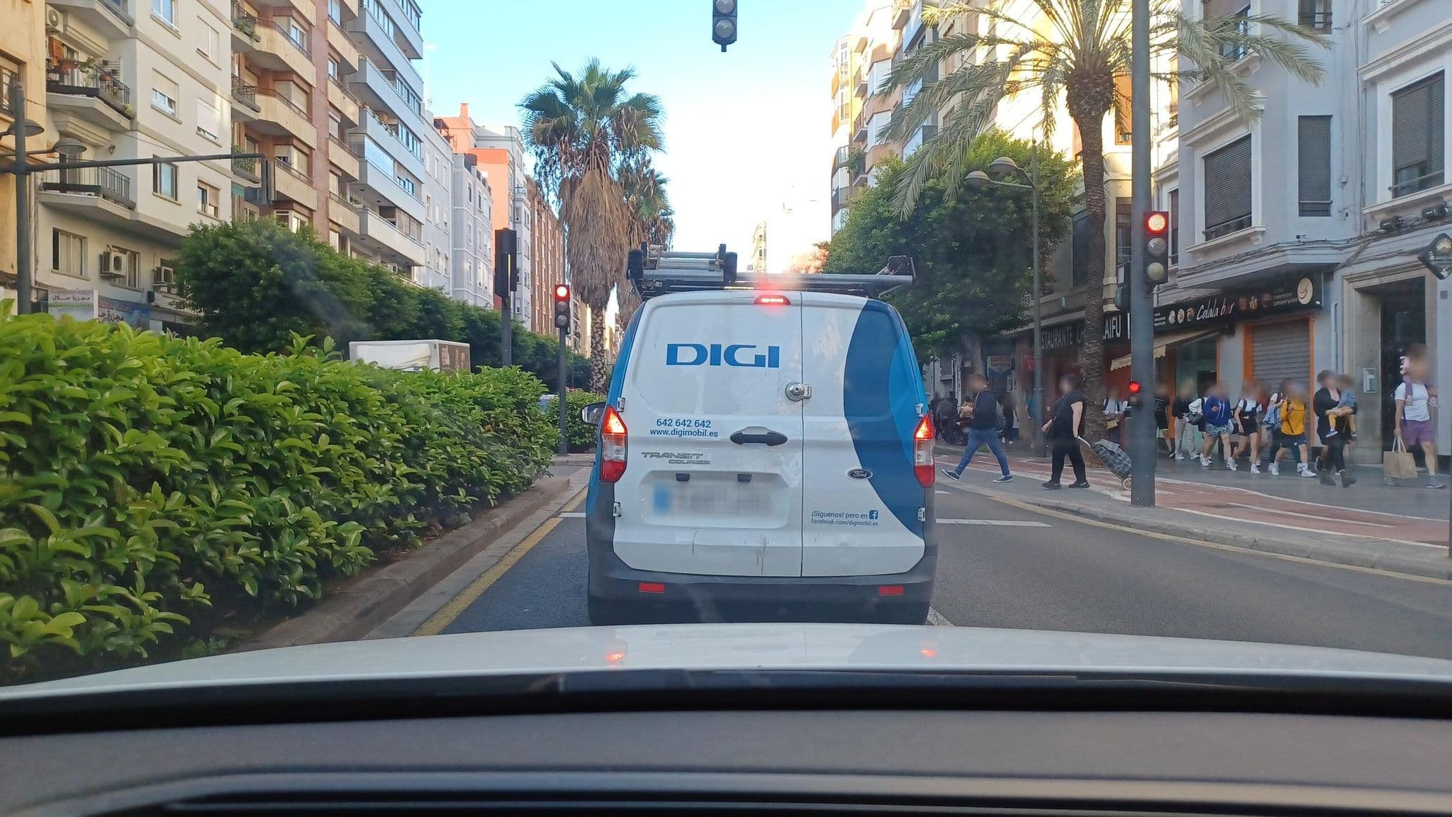 Street view near Valencia, Valencia — © normanm (CC BY-SA · Mapillary)