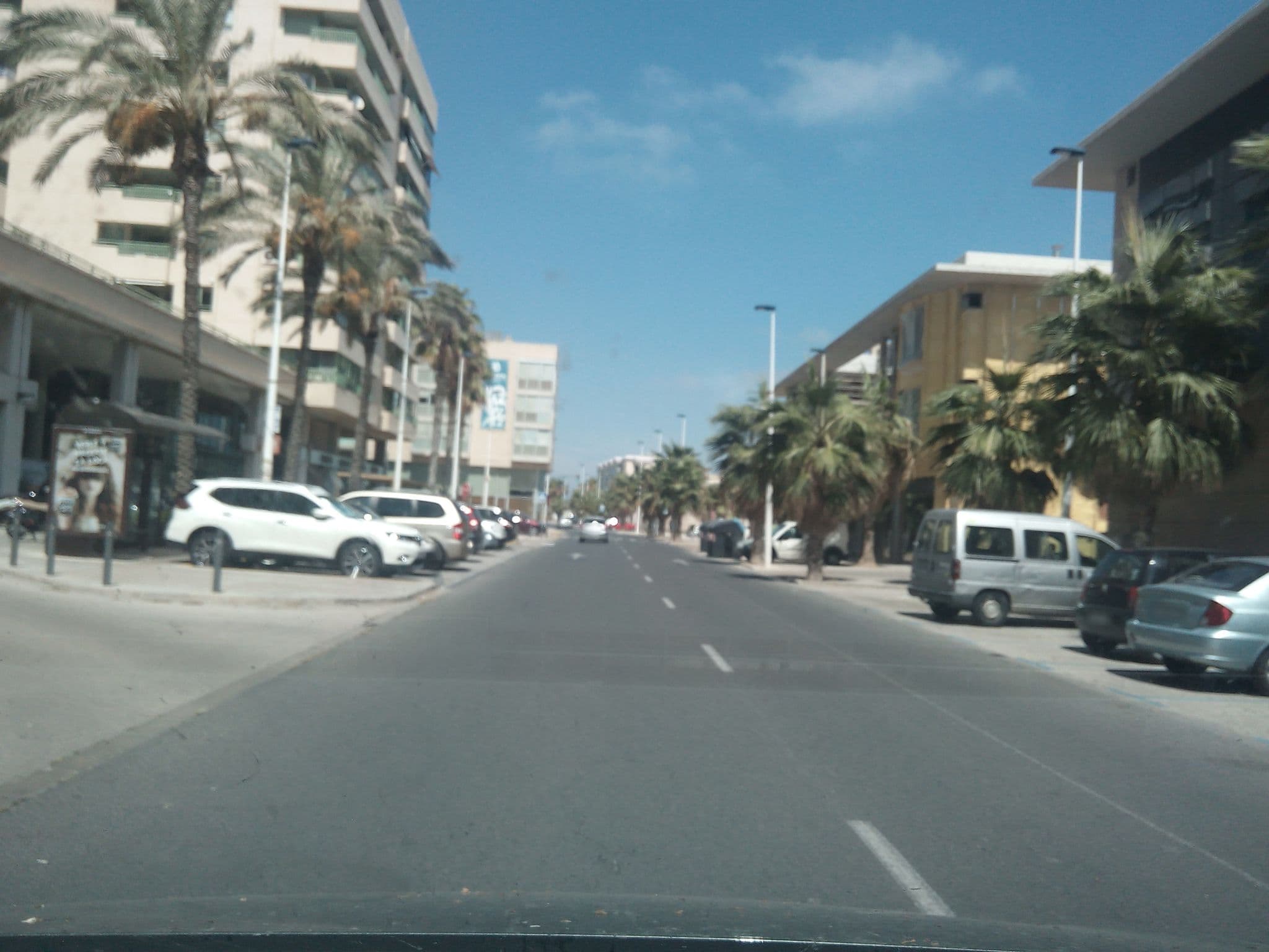 Street view near Accommodation Beach Apartments, Alboraya — © titel (CC BY-SA · Mapillary)
