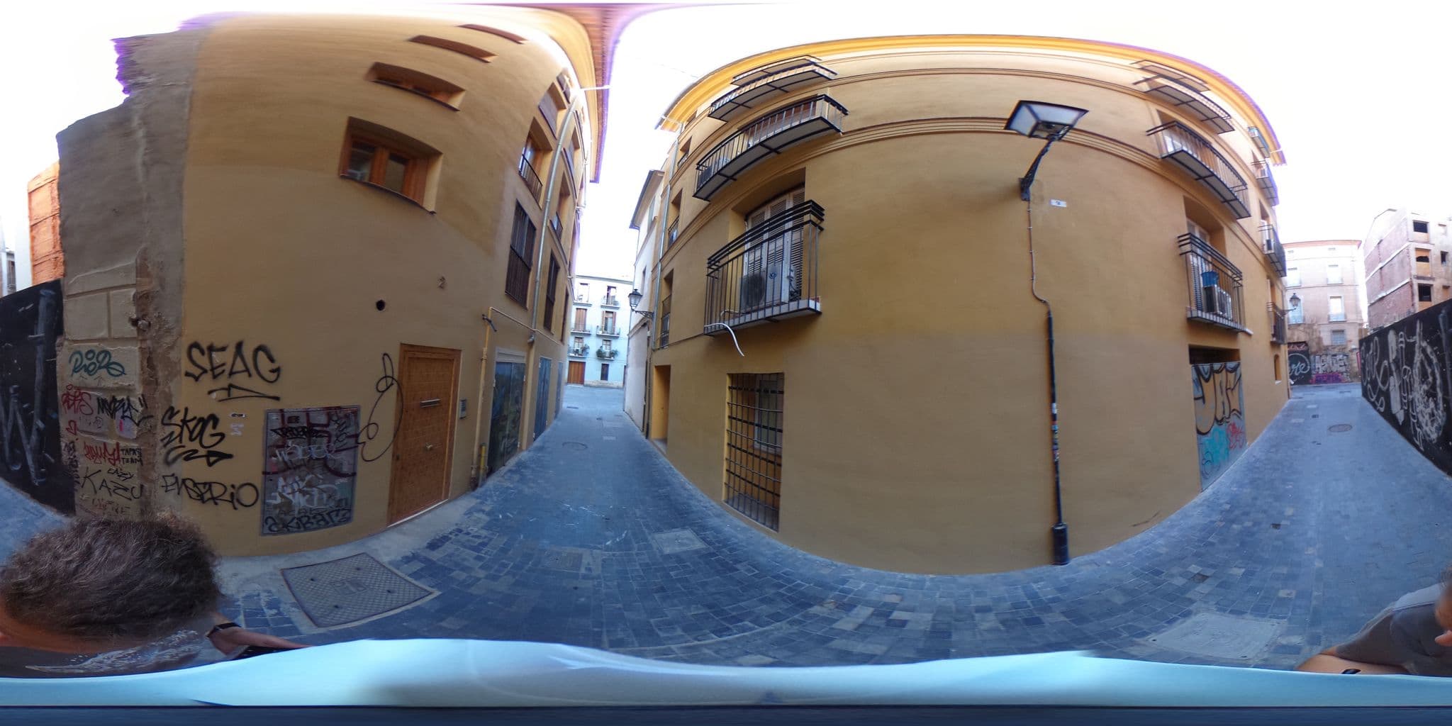 Street view near Bed and Bike Valencia, S.L., Valencia — © thx (CC BY-SA · Mapillary)