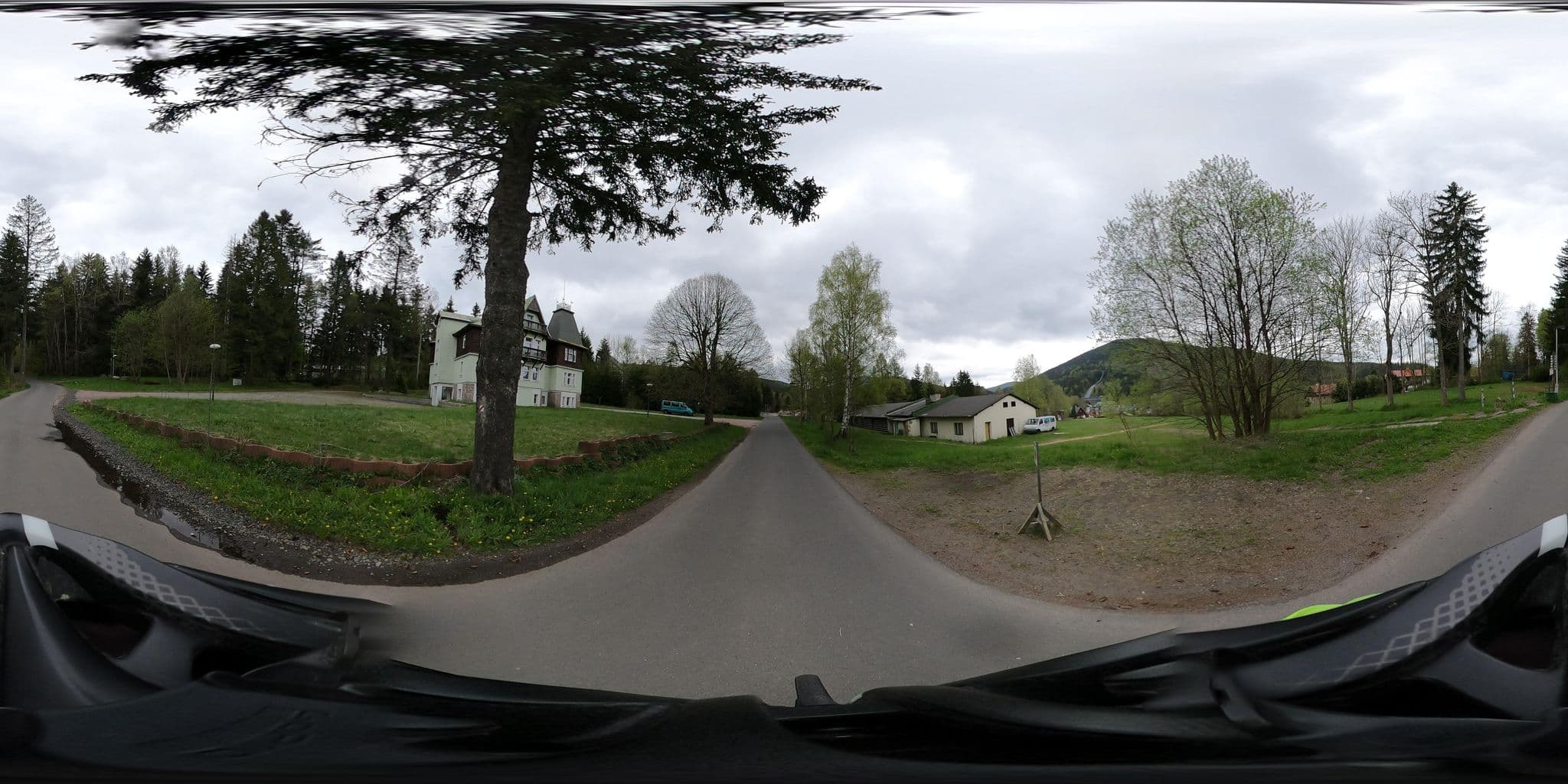Street view near Villa Golden, Harrachov — © stefanhrt (CC BY-SA · Mapillary)