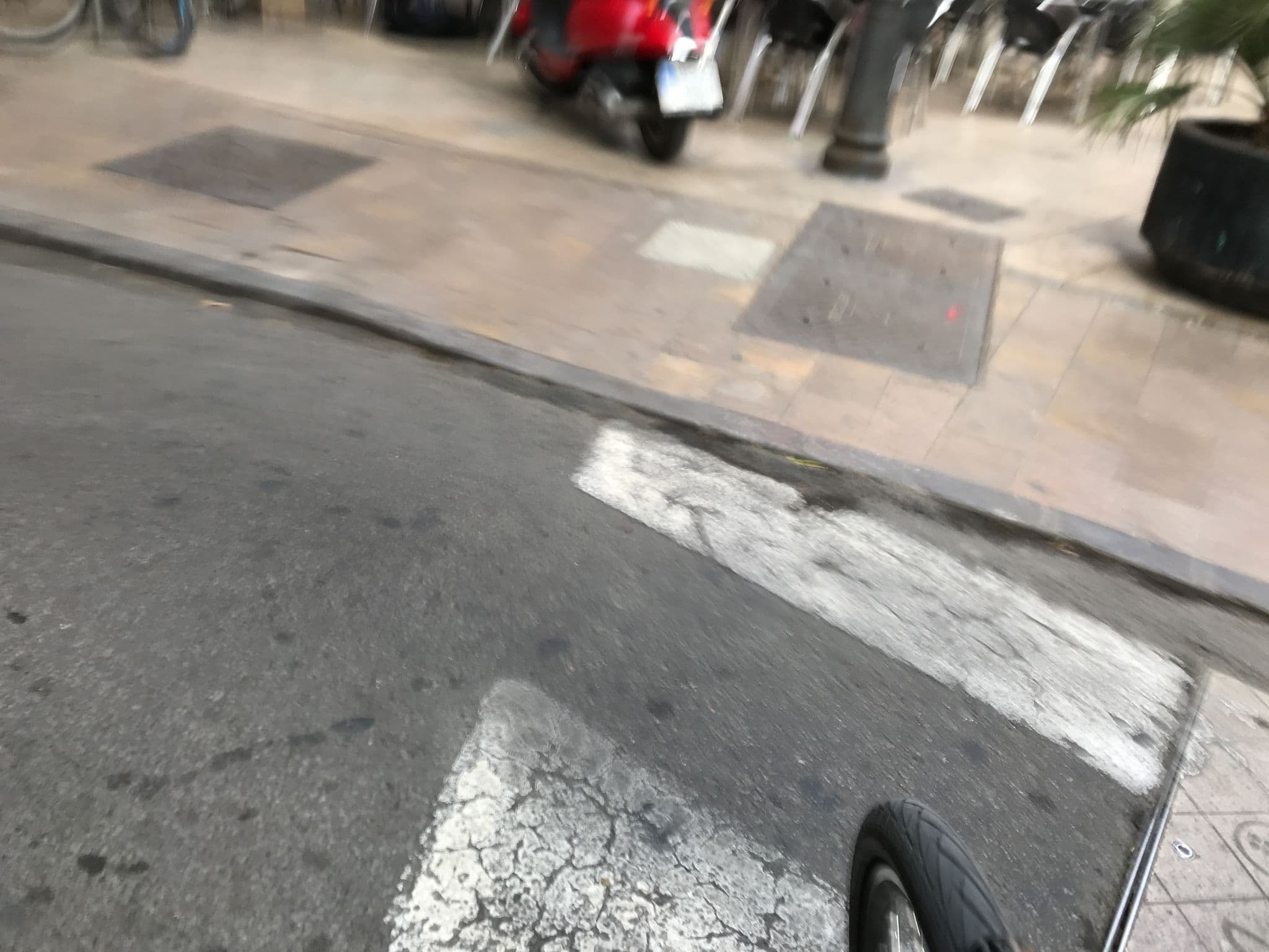 Street view near 4flats, Valencia — © jipp (CC BY-SA · Mapillary)