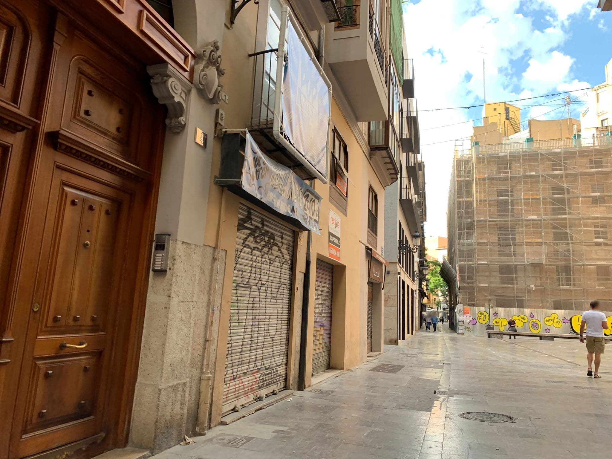 Street view near SingularStays Mercado Central, Valencia — © egorka (CC BY-SA · Mapillary)