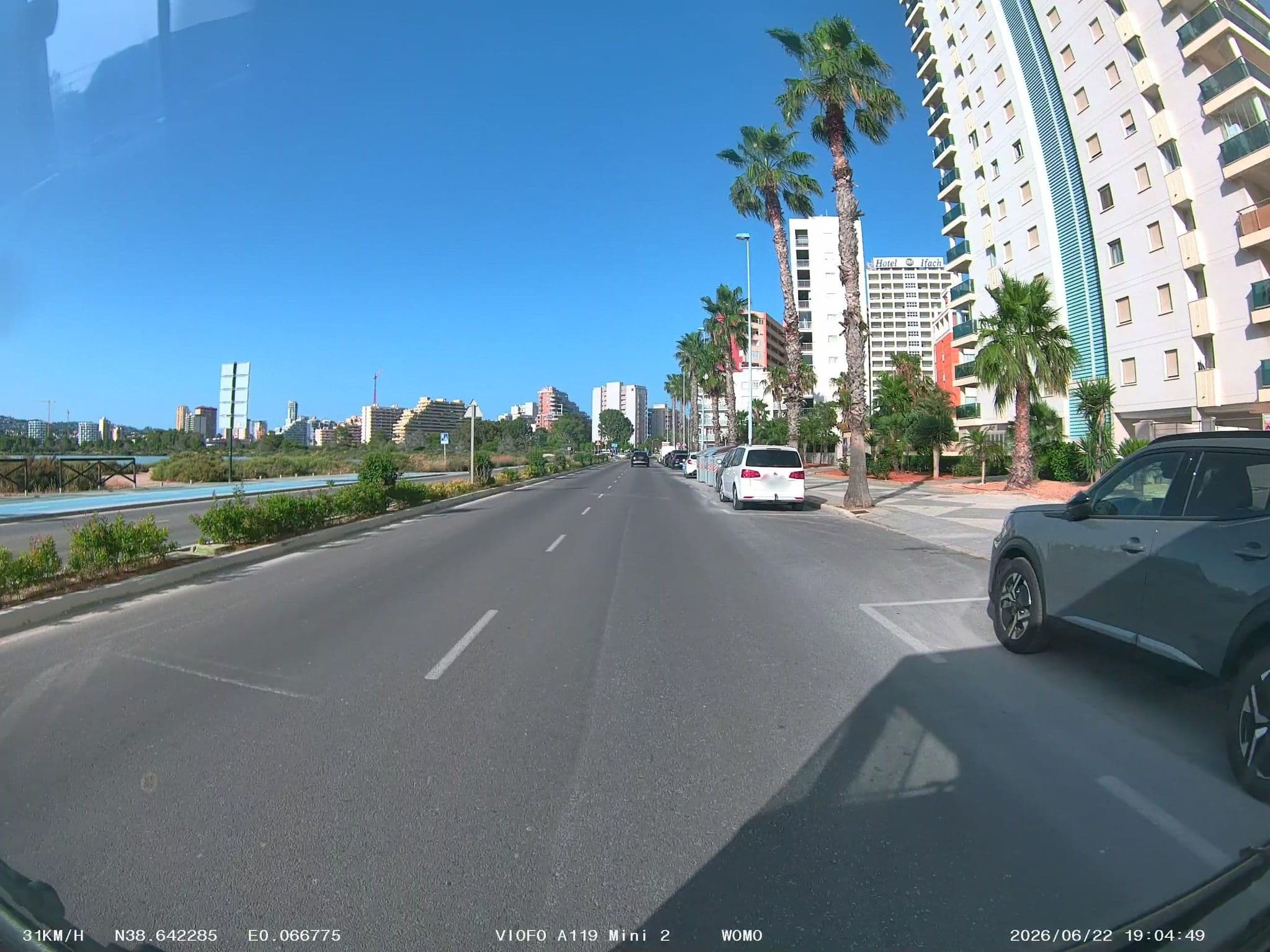 Street view near Apartamentos Larimar, Calp — © soulcover (CC BY-SA · Mapillary)