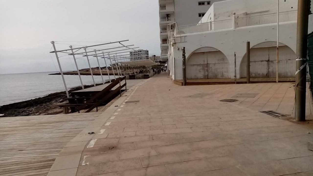 Street view near Catalina Apartamentos Ibiza, Sant Antoni de Portmany — © micmin1972 (CC BY-SA · Mapillary)