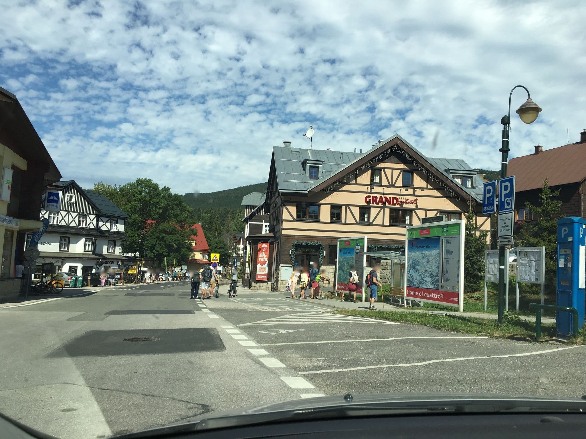 Street view near Felicity Grand Apartments, Špindlerův Mlýn