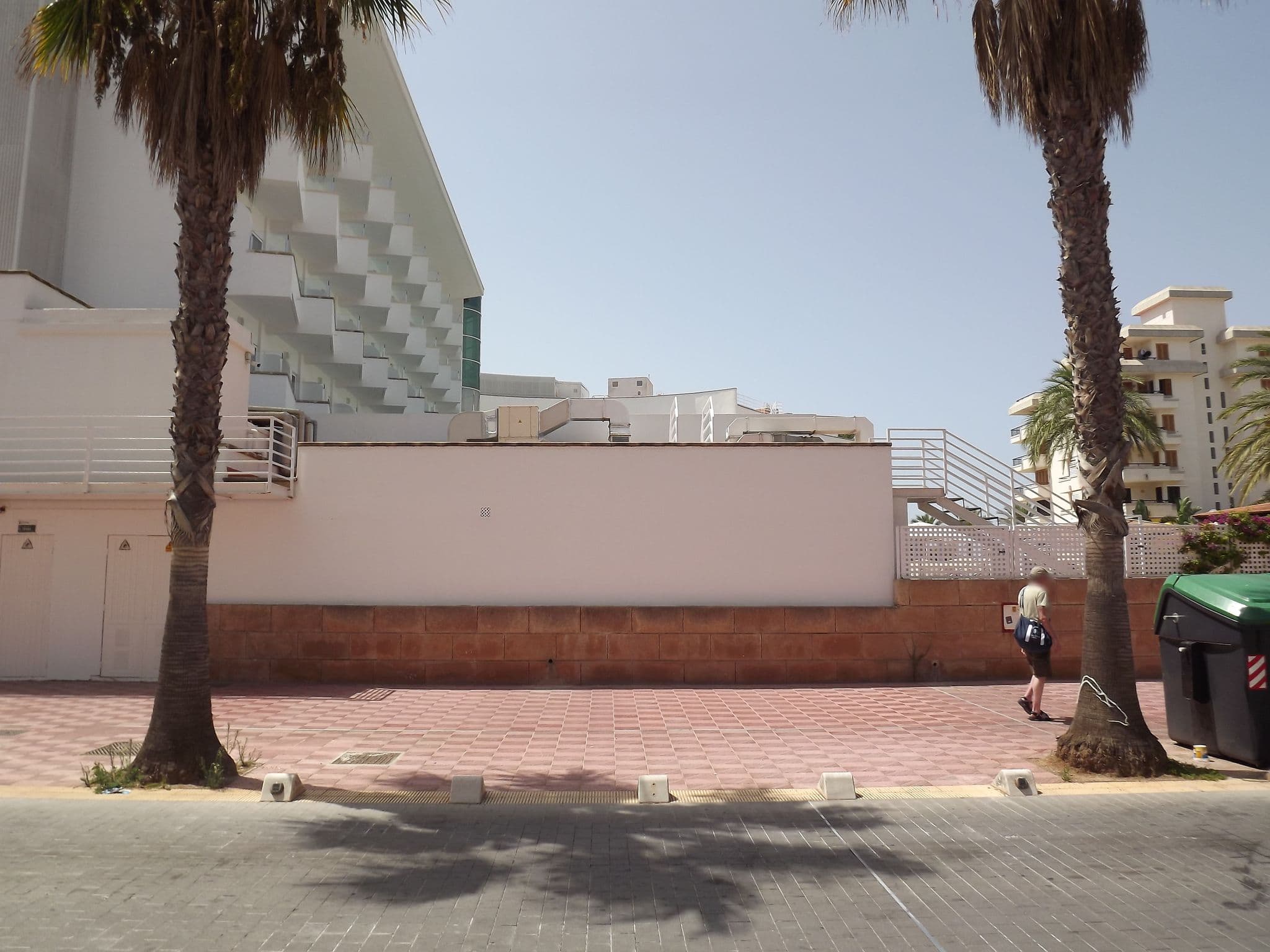 Street view near Piscina Grupotel Acapulco Playa, Can Pastilla — © negro (CC BY-SA · Mapillary)