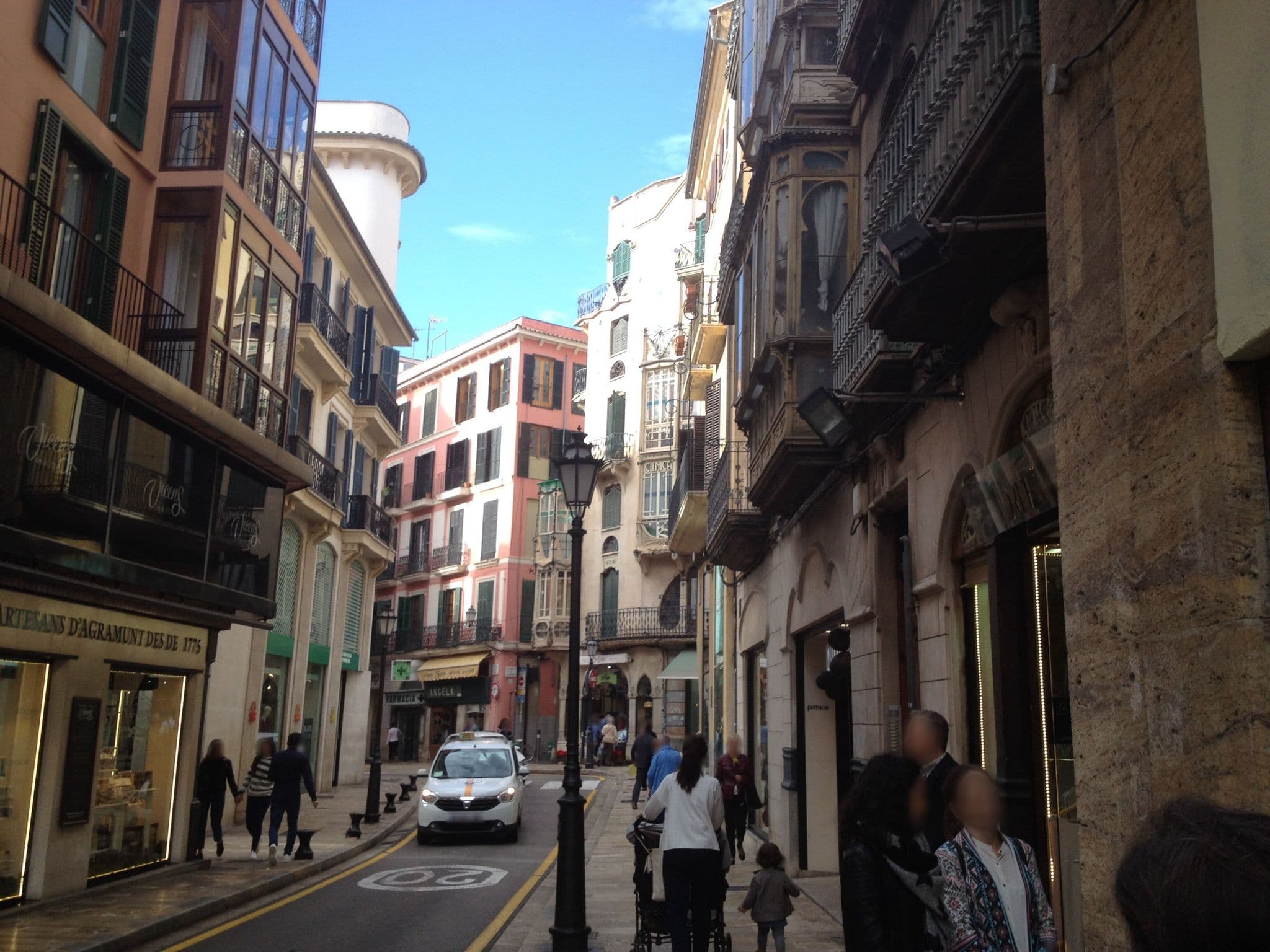 Street view near Can Boss, Palma — © elgaard (CC BY-SA · Mapillary)