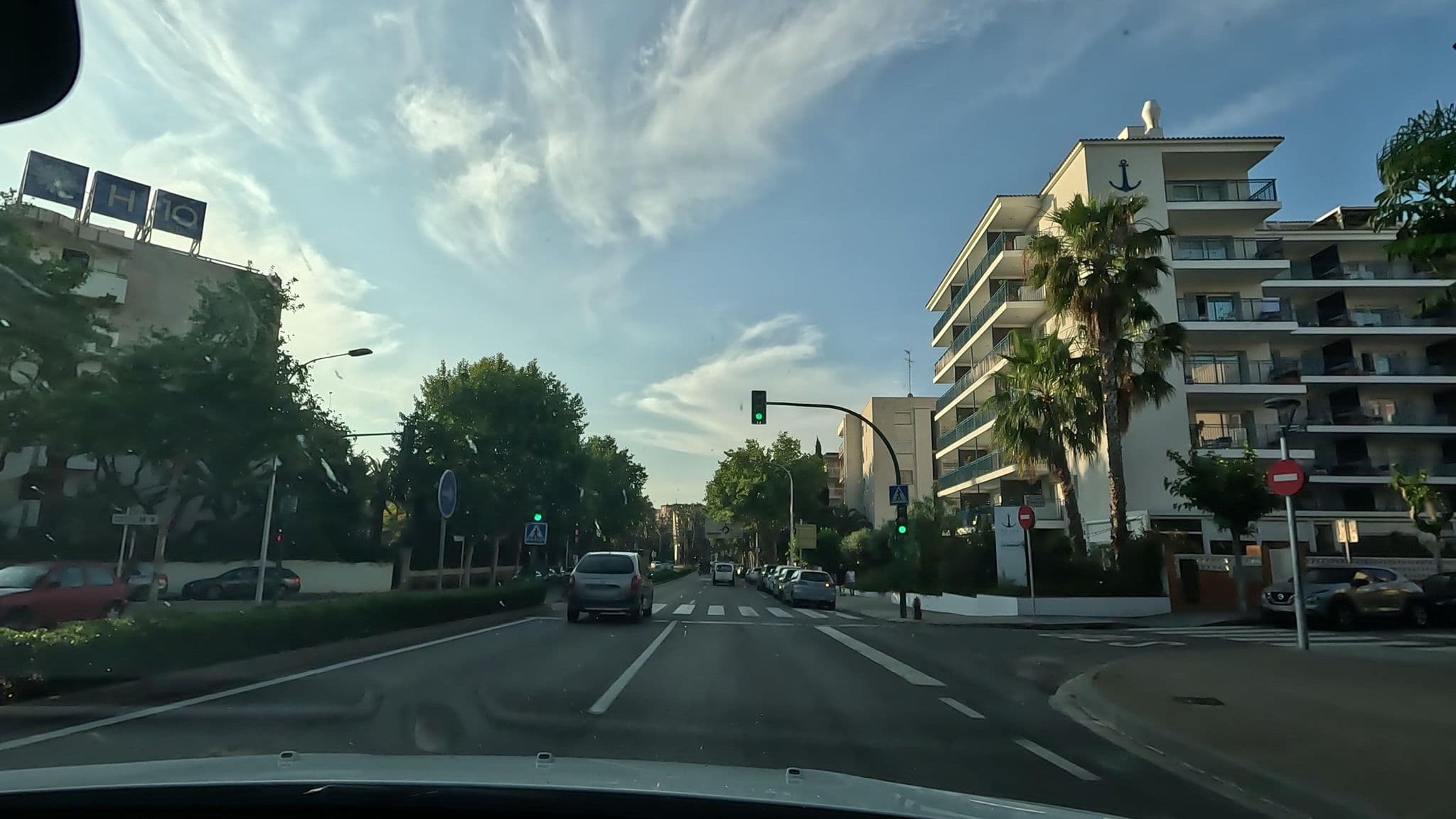 Street view near Les Dalies, Salou, Salou — © ildecoco (CC BY-SA · Mapillary)