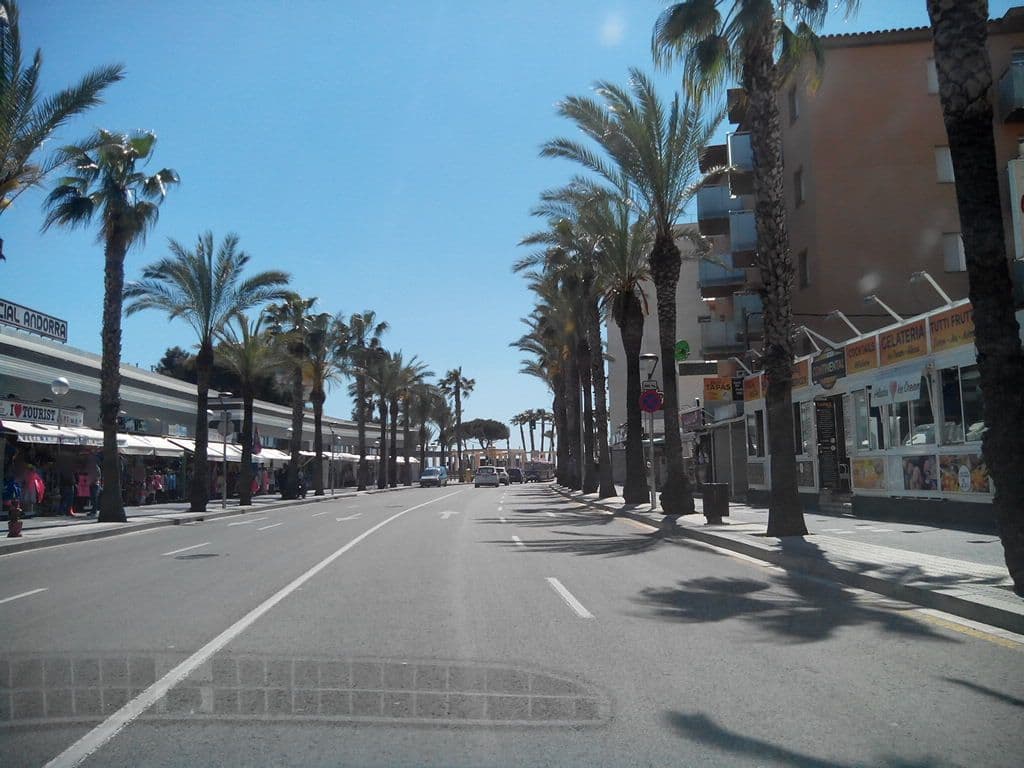 Street view near Apartamentos Meritxell, Salou — © janes (CC BY-SA · Mapillary)