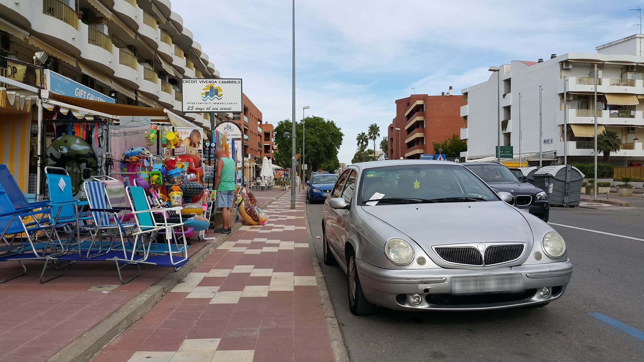 Street view near Internacional Playa Apartments, Salou — © spacecow (CC BY-SA · Mapillary)