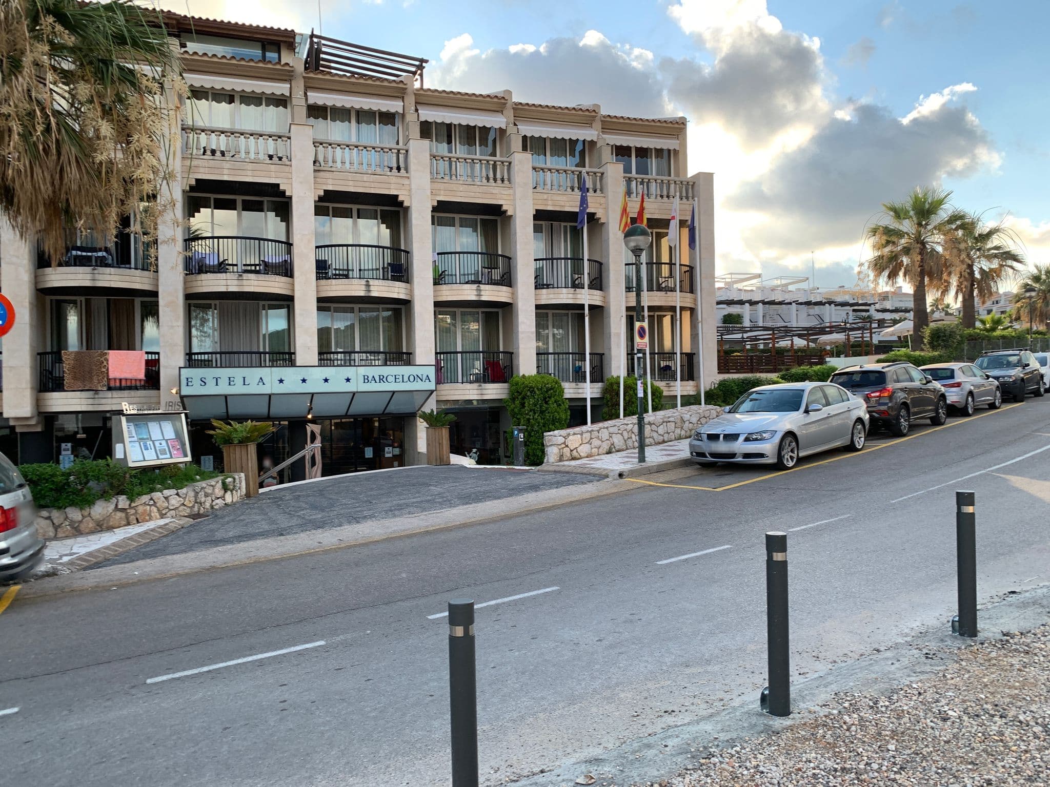 Street view near Hotel Estela, Sitges — © robot8a (CC BY-SA · Mapillary)